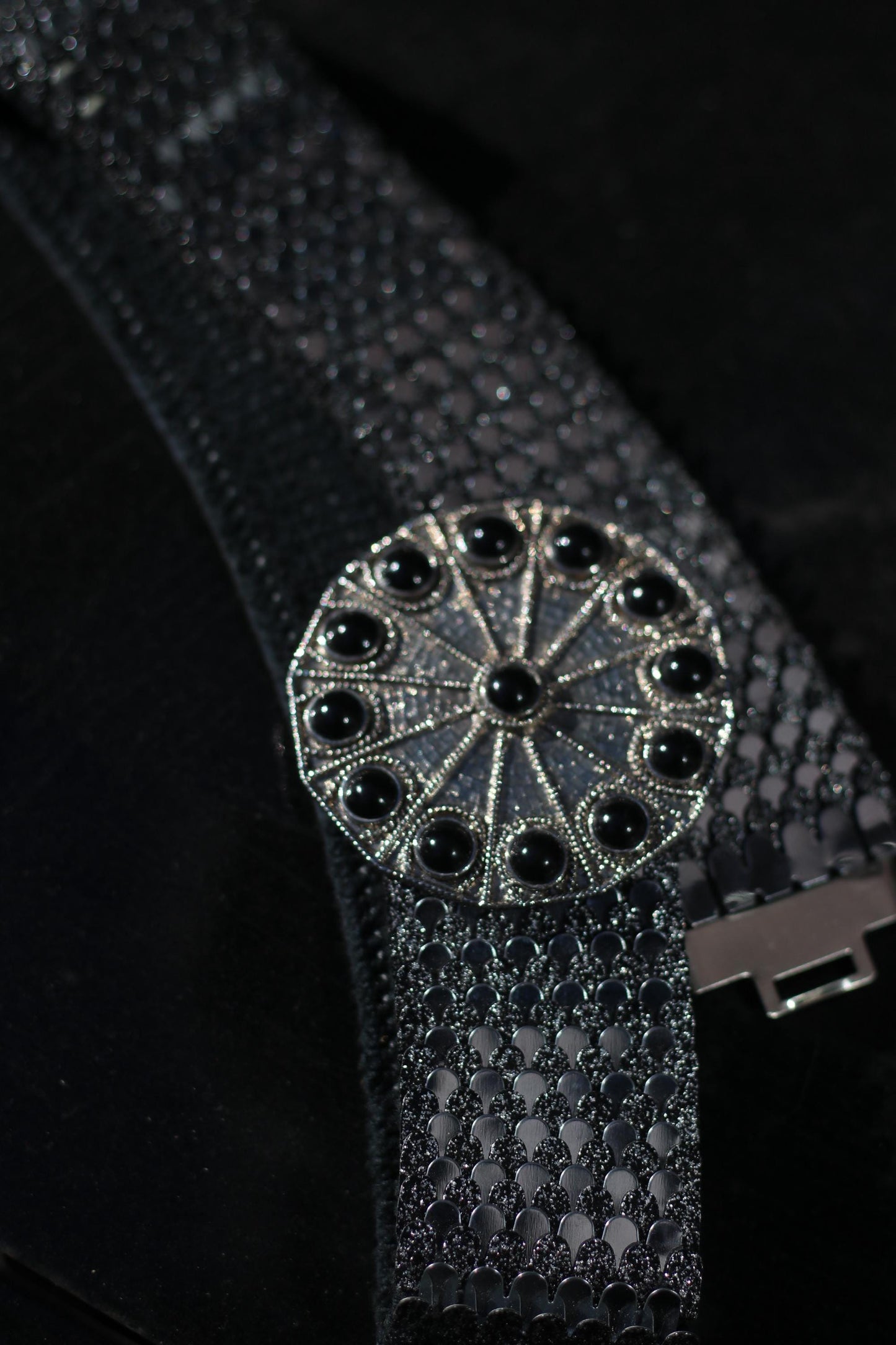 Vintage Metallic 80s Waist Belt with Black Stone Buckle | Statement Reflective Scale Texture | Disco Glam Party Accessory