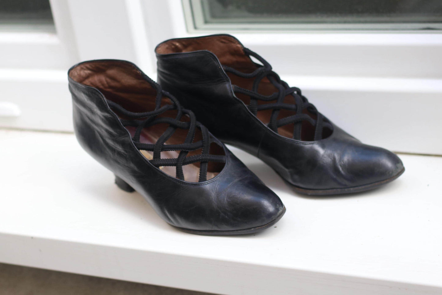 Victorian Style Leather Shoe Boots | Black Criss Cross Heels | Vintage 90s Gabor Shoes UK 5.5