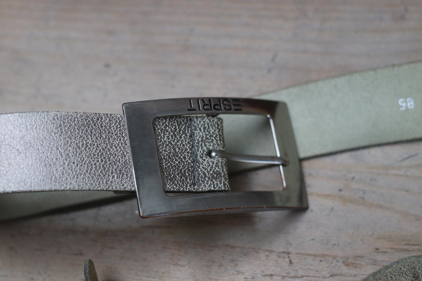 Y2K Metallic Leather Belt β Esprit Logo Buckle, Crackle Texture Silver Waist Acessory, 2000s Statement Piece