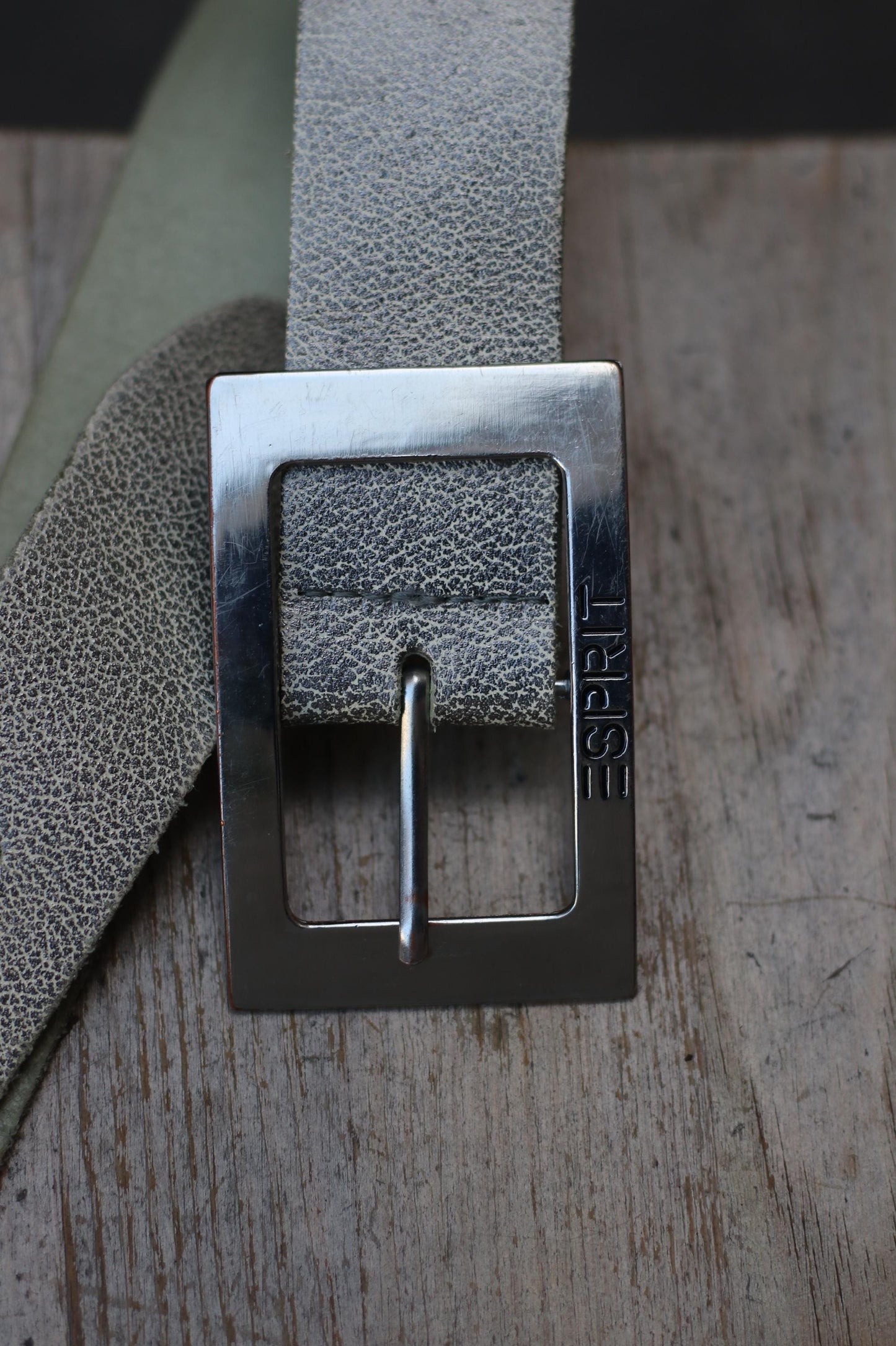 Y2K Metallic Leather Belt β Esprit Logo Buckle, Crackle Texture Silver Waist Acessory, 2000s Statement Piece