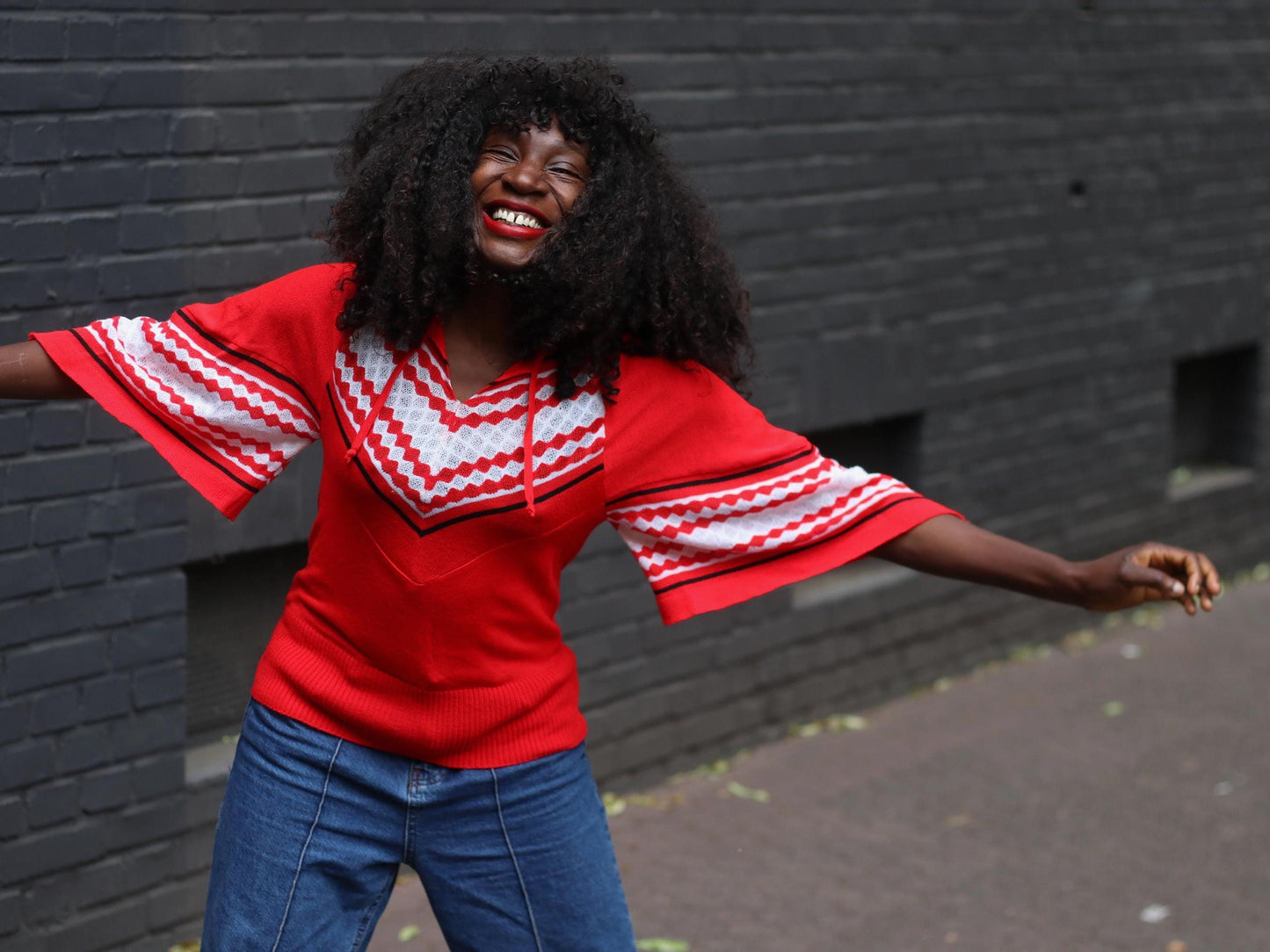 Vintage 70s Red Knit Top| Chevron V-Neck Bell Sleeve Sweater, Boho Festival Jumper, Hippie Retro Pullover, Flowy Knit Statement