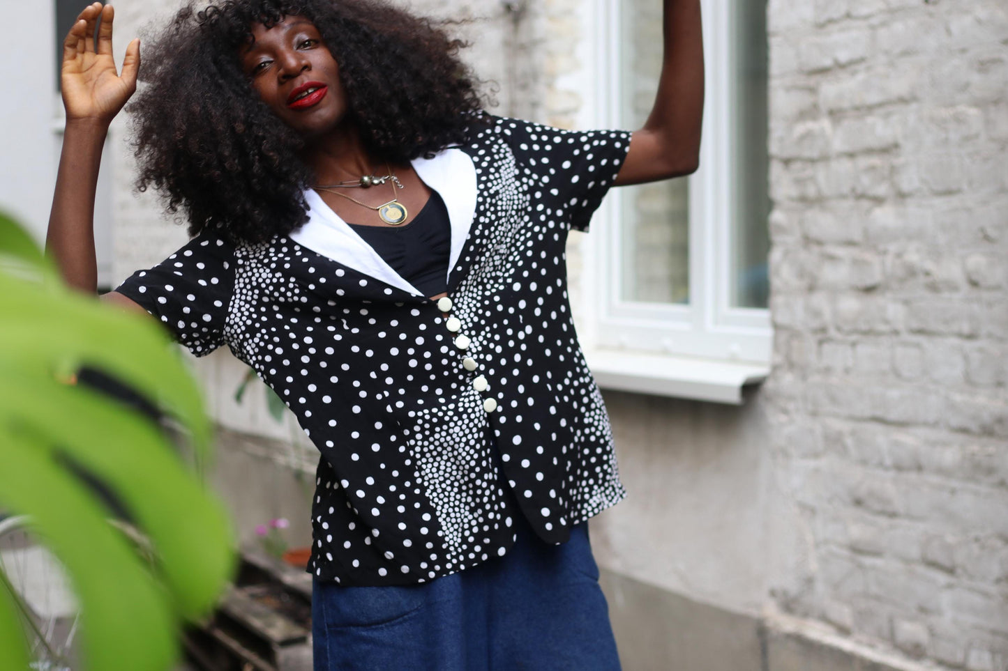 Vintage Polka Dot Blouse | 90s Black White Short Sleeve Shirt | Retro Collar Print Top | Unisex Minimalist Button-Up | Size M