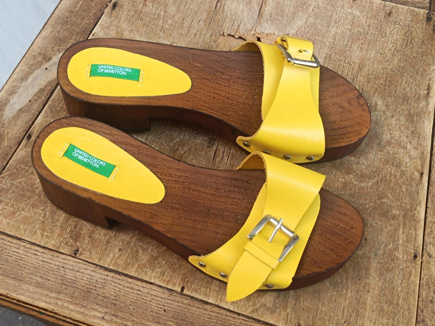 Y2K Benetton Leather Clogs: Vintage Yellow Platform Sandals EU38