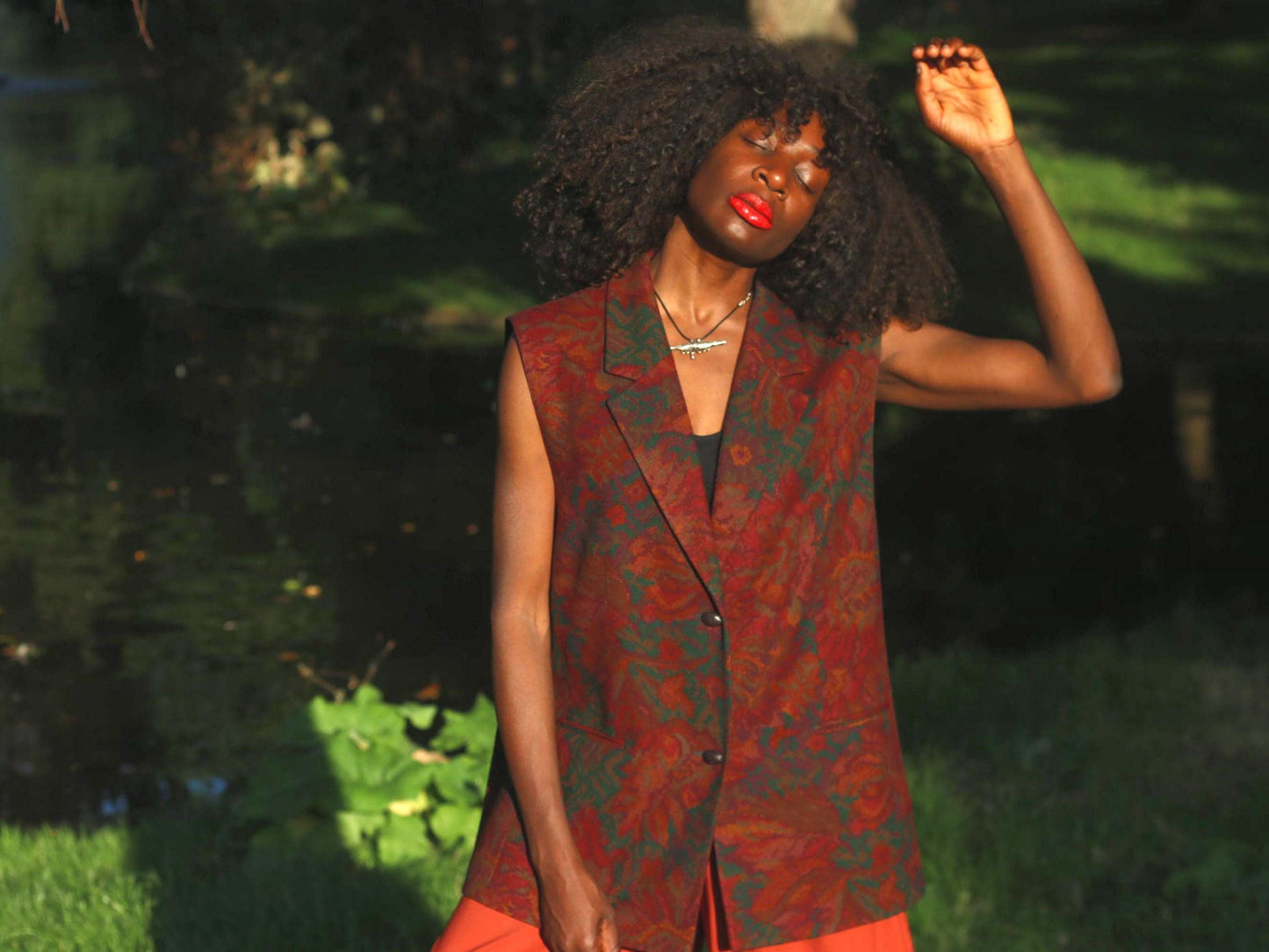 Vintage Tapestry Vest Women’s Autumn Waistcoat | Bohemian Floral Woven Jacket | Fall Layering Piece | Slow Fashion Statement