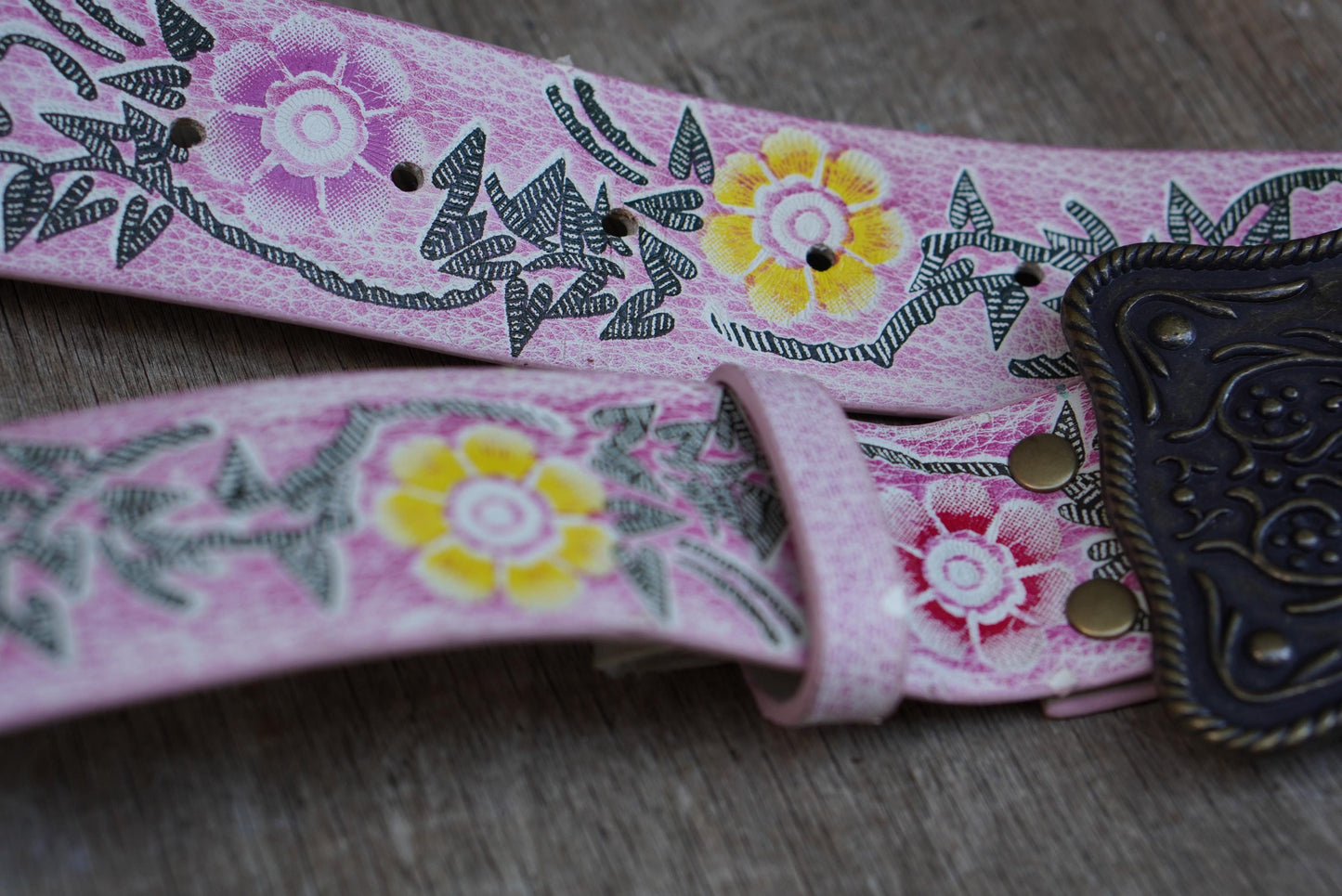 Y2K Floral Leather Belt: Hand Tooled Pink Boho Statement Belt