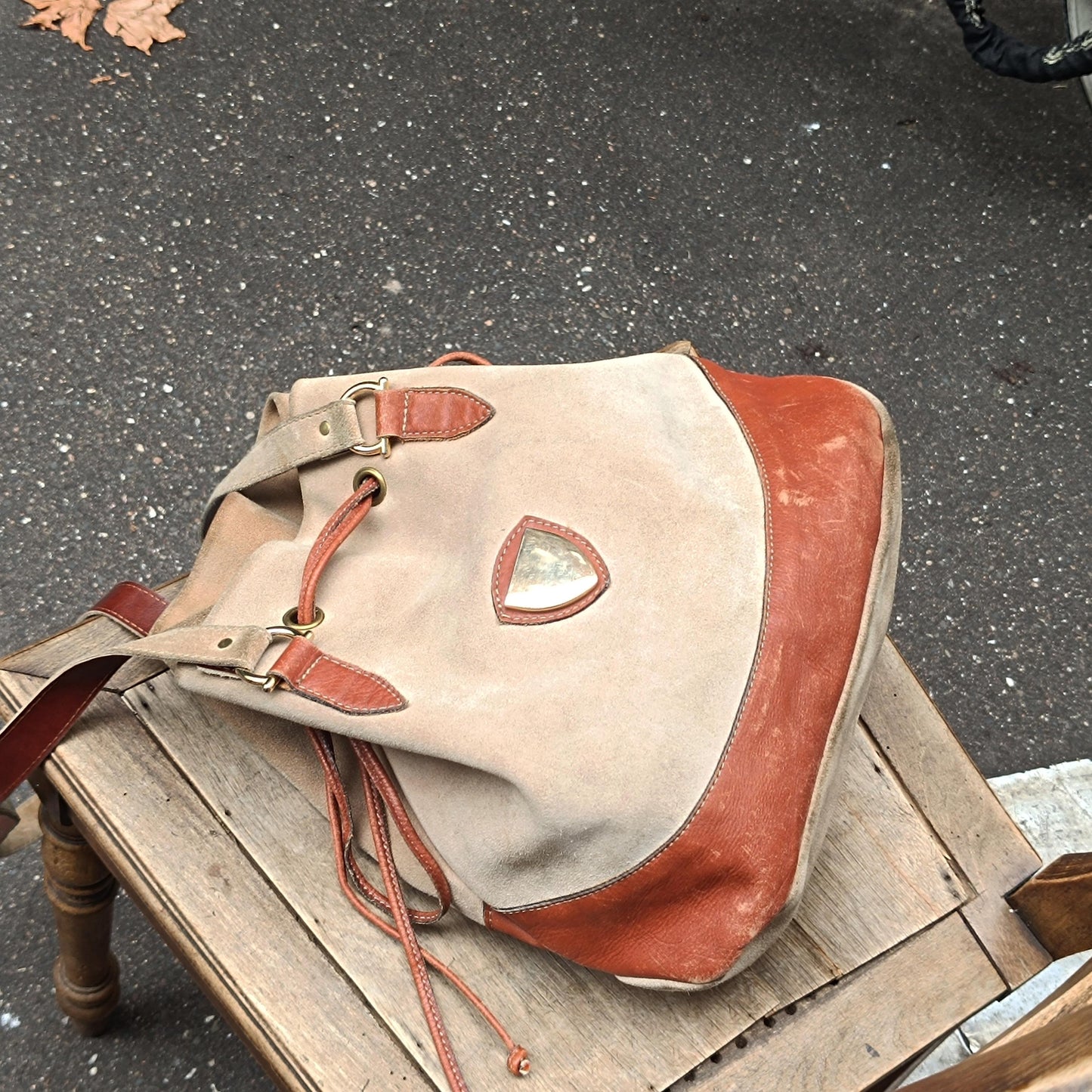 Vintage Suede Bucket Bag Leather Drawstring Shoulder Bag Tan Brown Boho