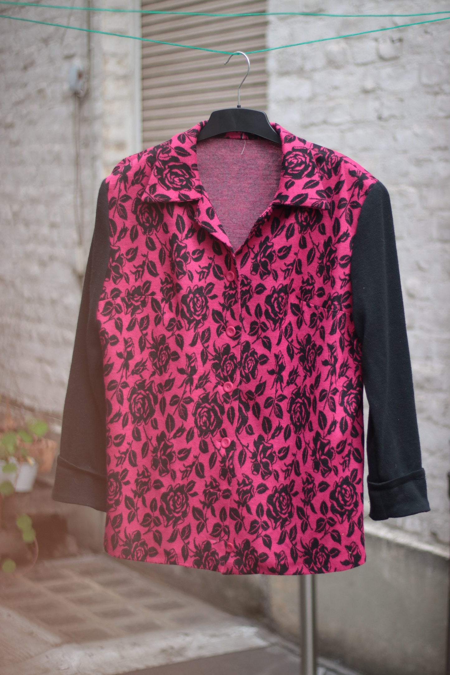 Vintage Long Sleeved Shirt with Floral Motifs in red and contrasting Black Sleeves