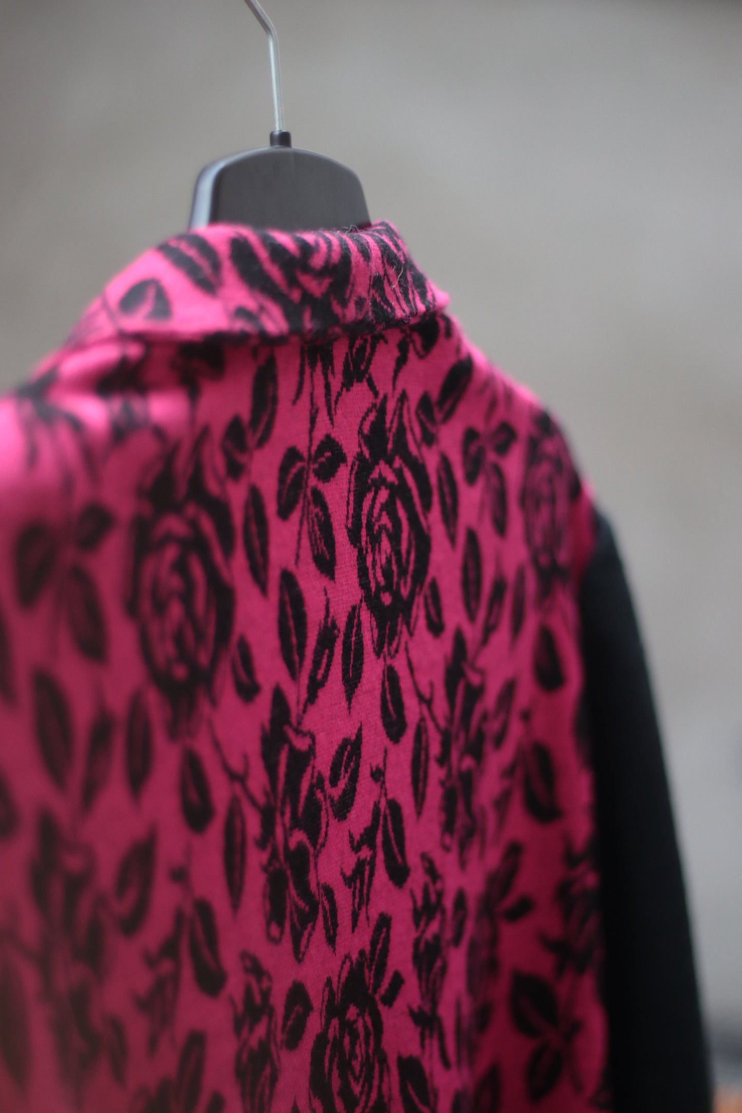 Vintage Long Sleeved Shirt with Floral Motifs in red and contrasting Black Sleeves