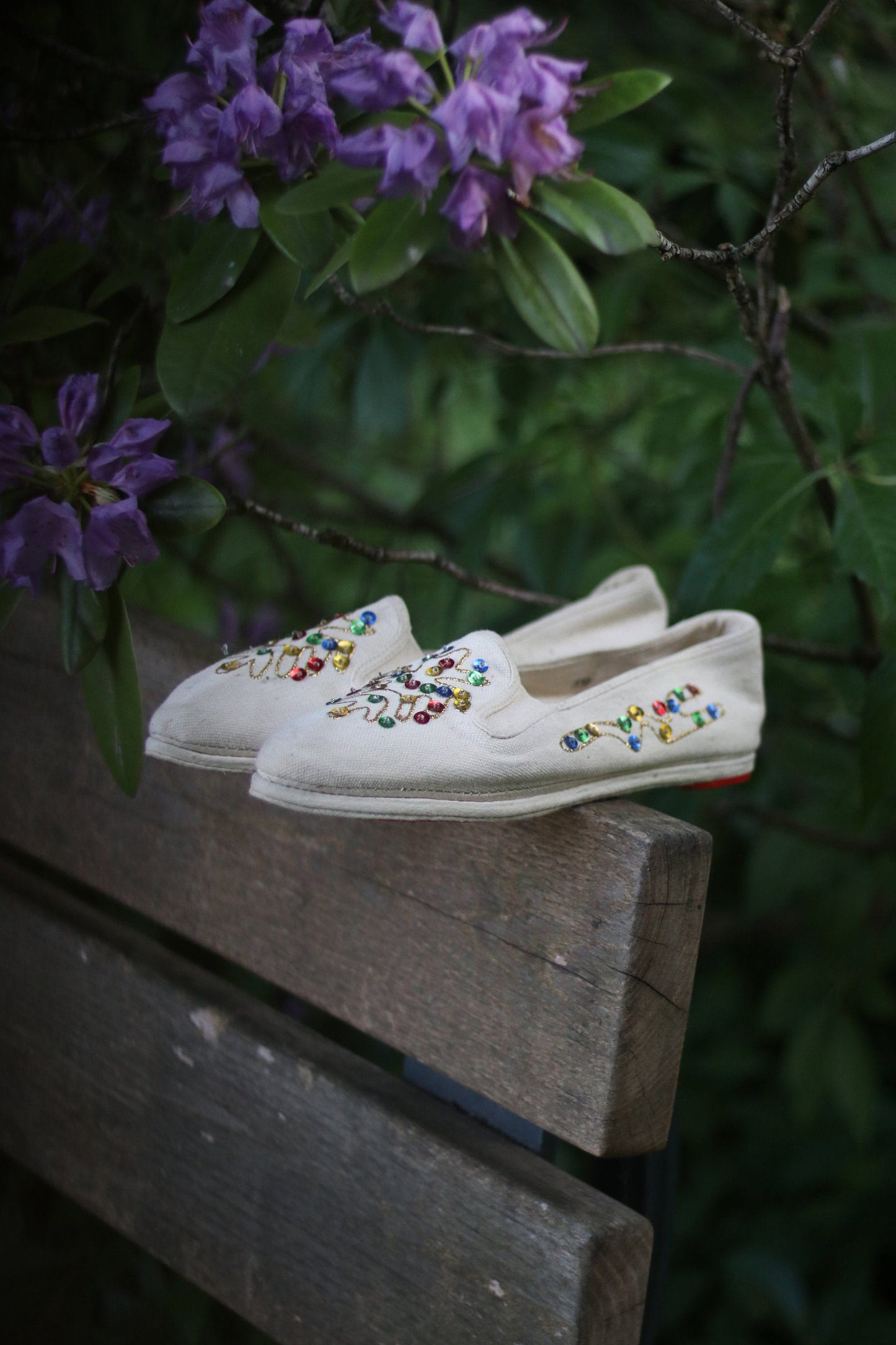 90s El Vaquero Shoes Moccasins Size 39 EU Embellished Sequinned Slip ons details