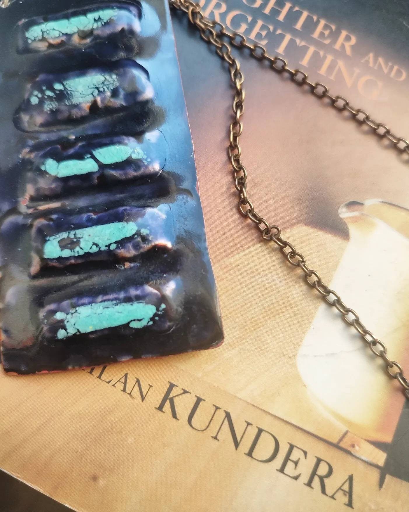 70s metallic blue necklace| Vintage Bohemian Cool Brass colored chain necklace