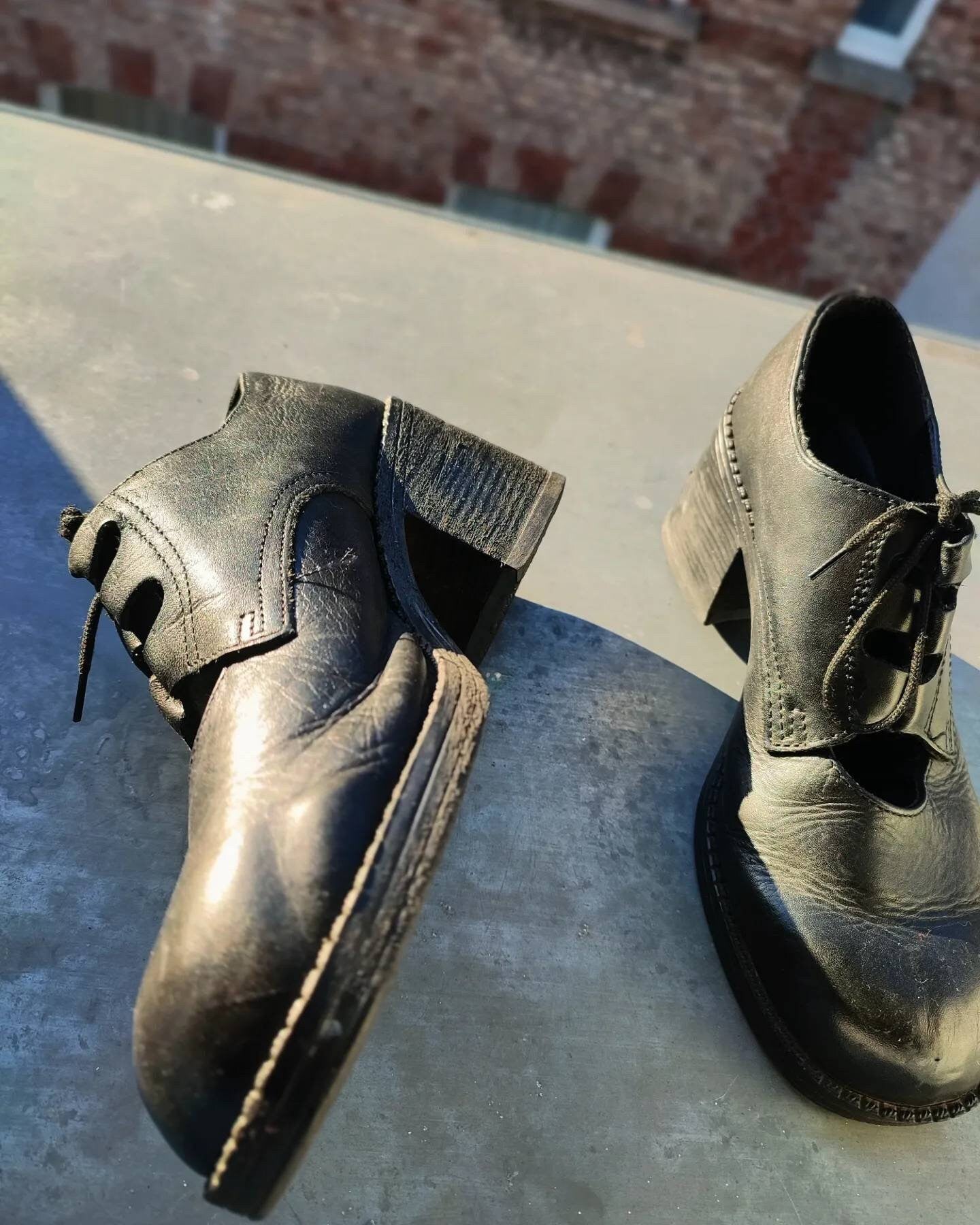 90s Leather Mary Janes| Vintage black platform heeled shoes| Grunge inspired black shoe boots