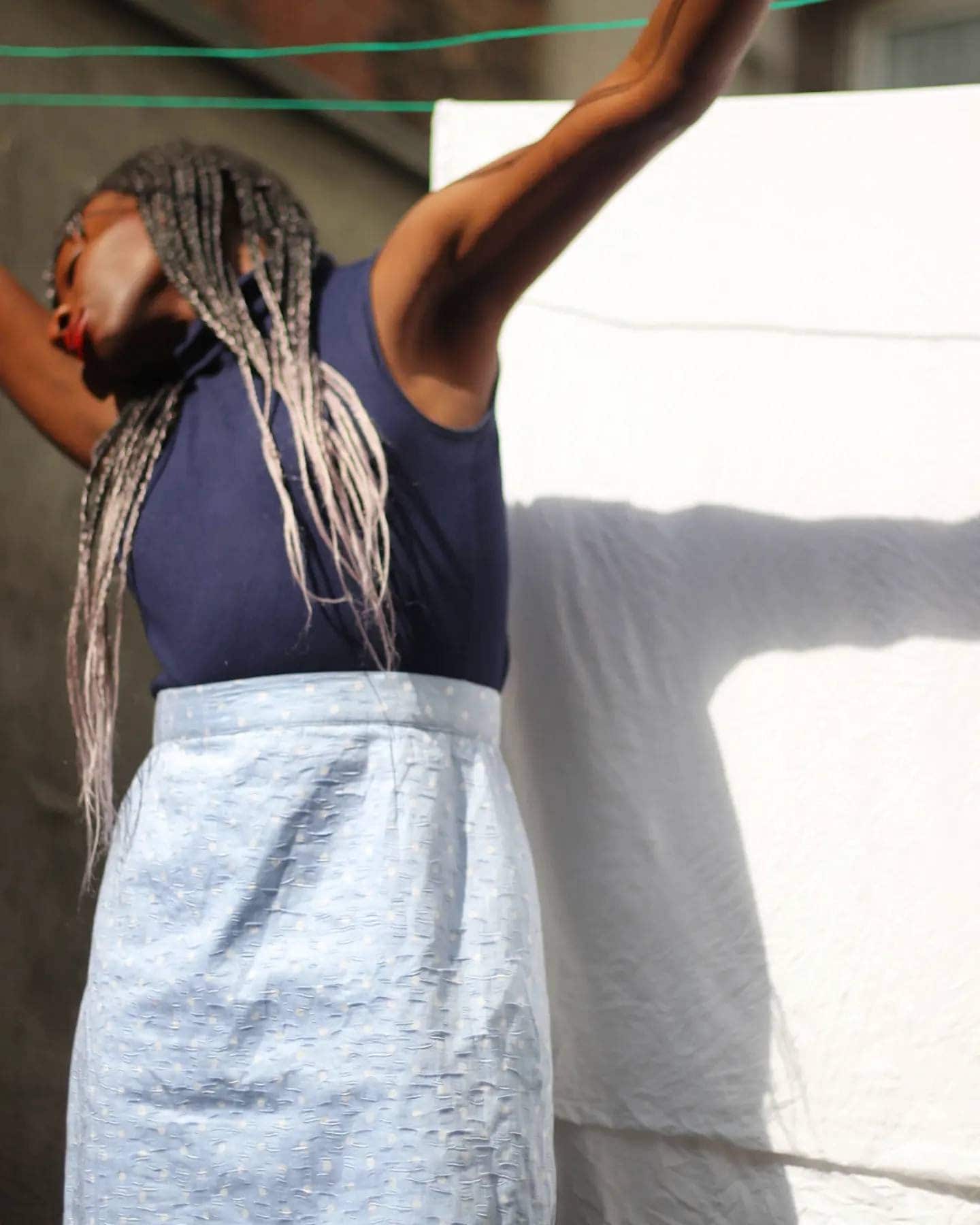 90s Polka dotted Knee length skirt in blue| Vintage baby blue skirt