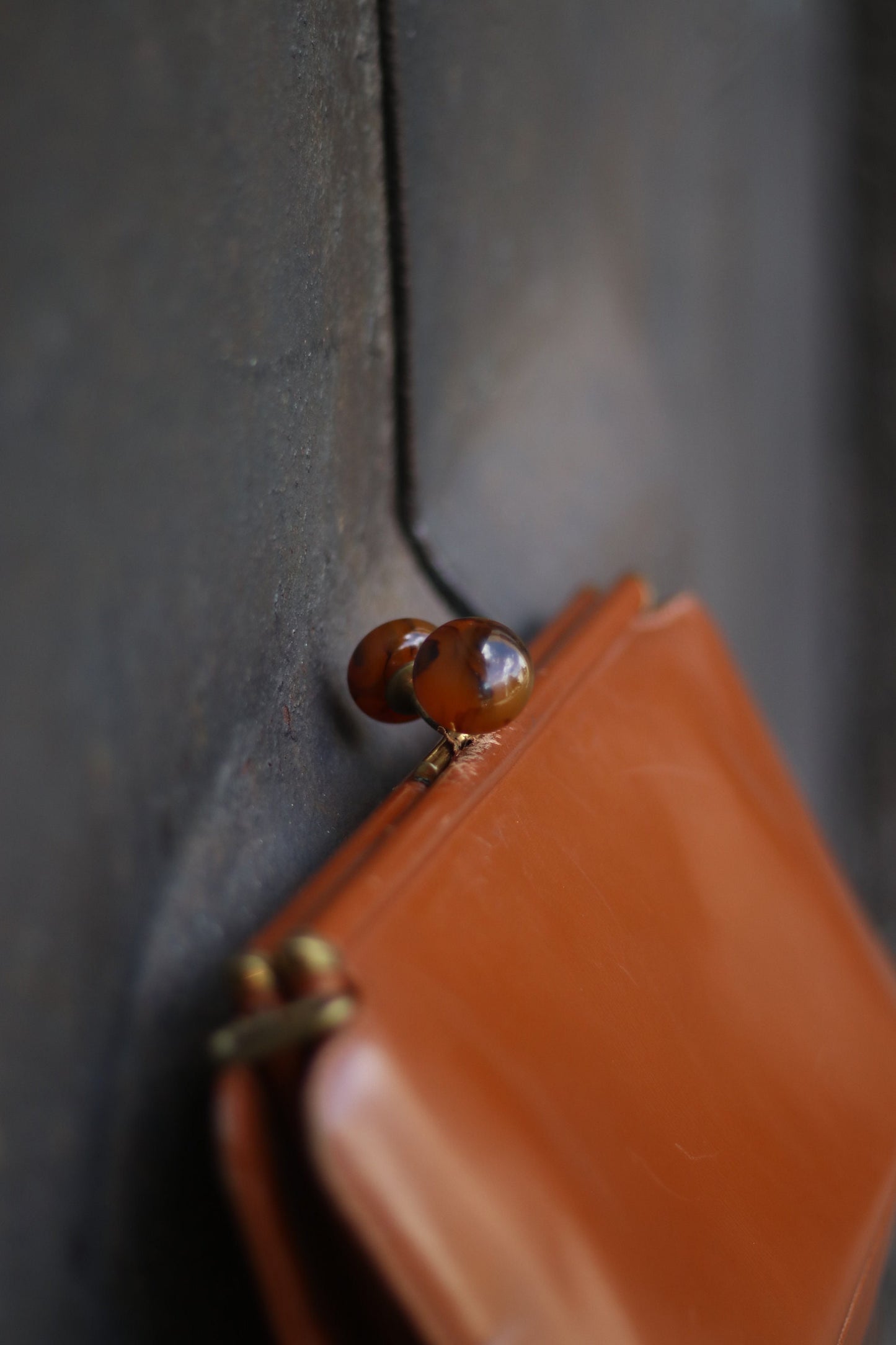 70s vintage brown clutch