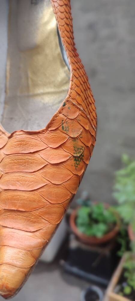 Vintage Pointed-toe heels| Bold orange leather flats made in Italy