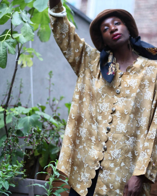 Vintage Floral Print Blouse| 90s oversized buttoned down design in brown | Maximalist Summer Shirt