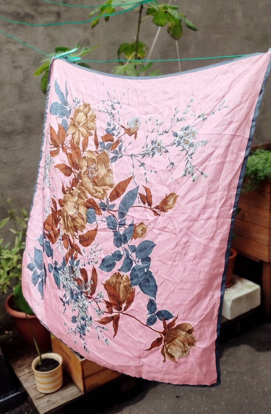 Vintage pink floral print silk scarf| 80s statement scarf