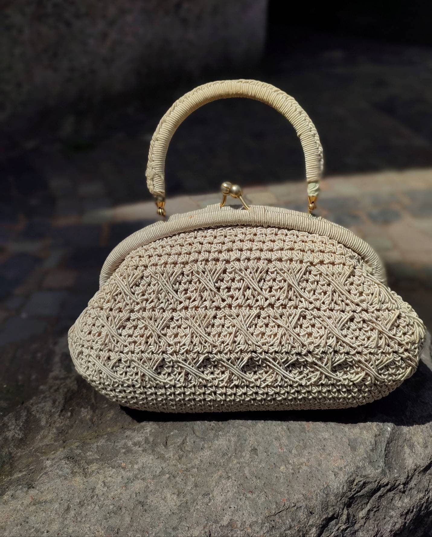 70s Woven handbag | Vintage Creme colored ladylike crochet bag| Minimalist Chic shoulerbag