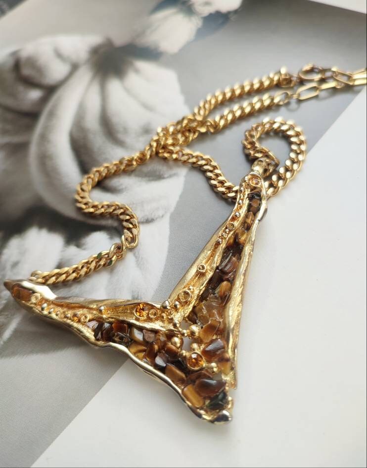Vintage Gold Colored Necklace with encrusted stones