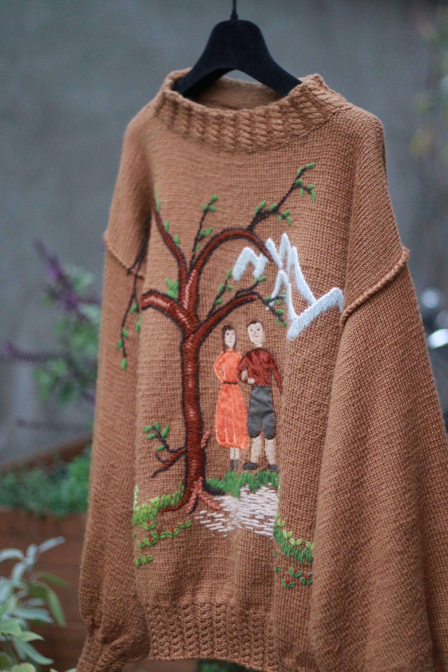 Vintage Handmade Sweater| 70s knit with embroidered details | Quirky winter jumper in brown
