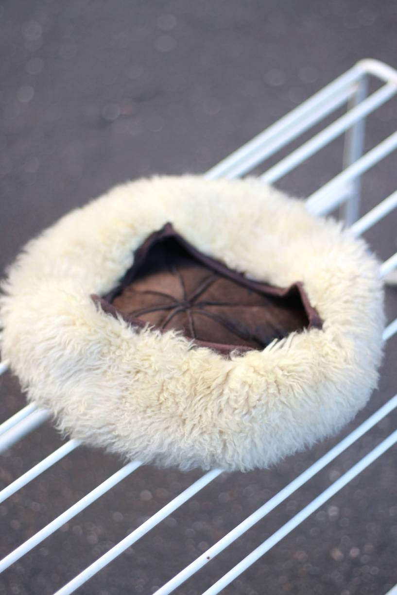 Rare Toscana Lamm Hat| Vintage Fuzzy Winter Hat | Unique white and brown cozy beret| Maximalist pom pom hat