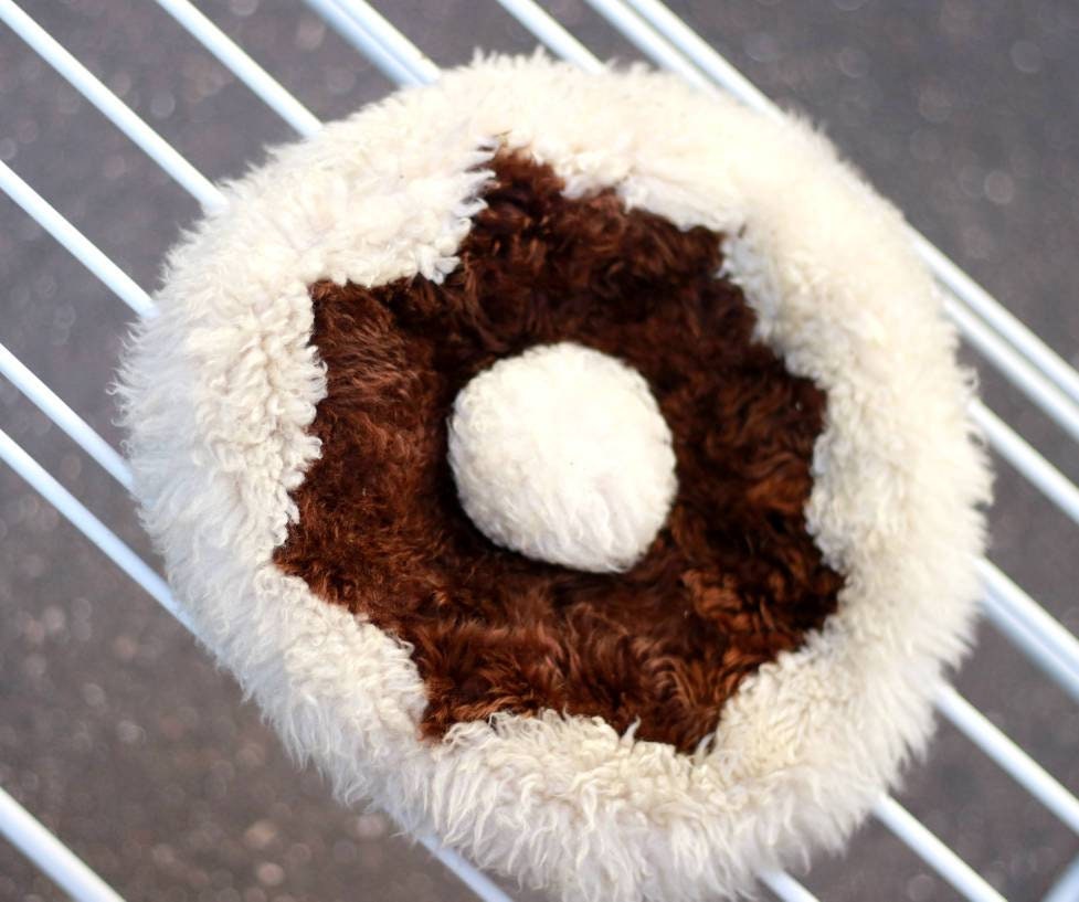 Rare Toscana Lamm Hat| Vintage Fuzzy Winter Hat | Unique white and brown cozy beret| Maximalist pom pom hat