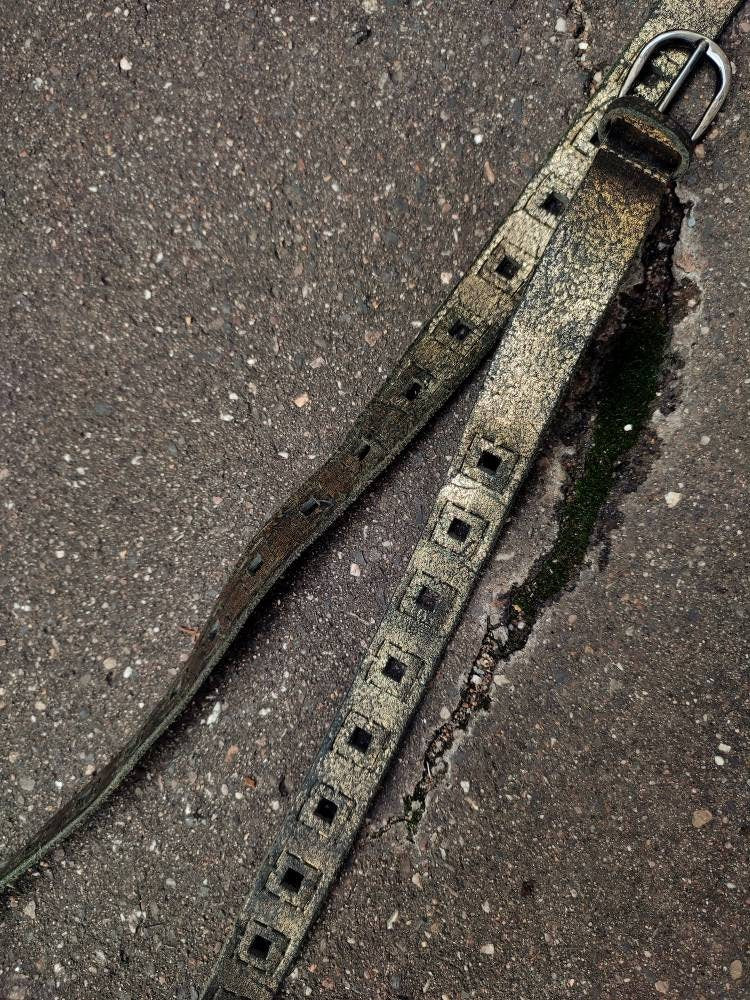 Vintage metallic black belt | Y2k skinny belt with shimmer