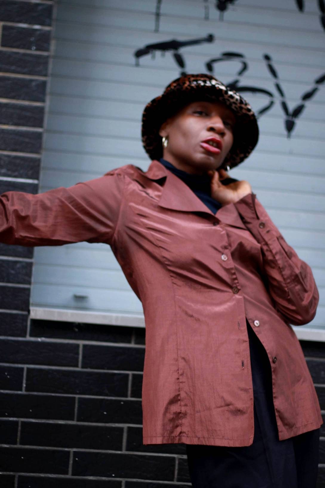 Y2k Tru Minimalist Blouse | Vintage long sleeved buttoned down shirt with statement color| Monochrome metallic design