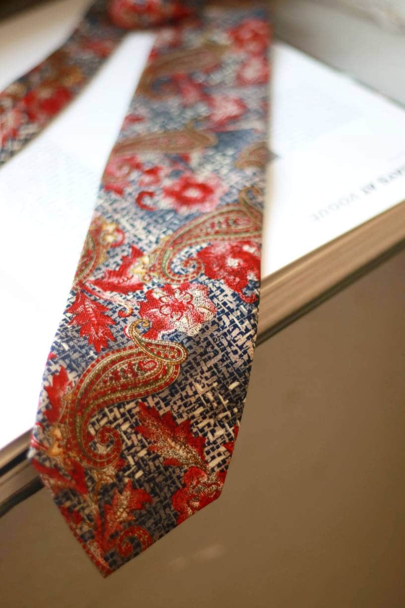 Vintage Paisley print red and blue tie | 90s bold printed tie