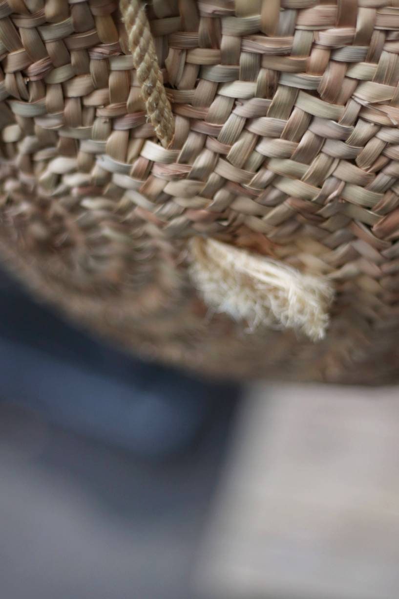 Vintage woven light brown bag| 90s country inspired chic summer shoulder bag| raffia market inspired bag