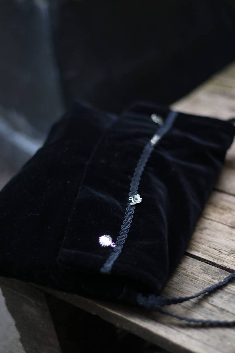 90s velvet optic bag| Vintage gothic inspired black shoulder bag with charms