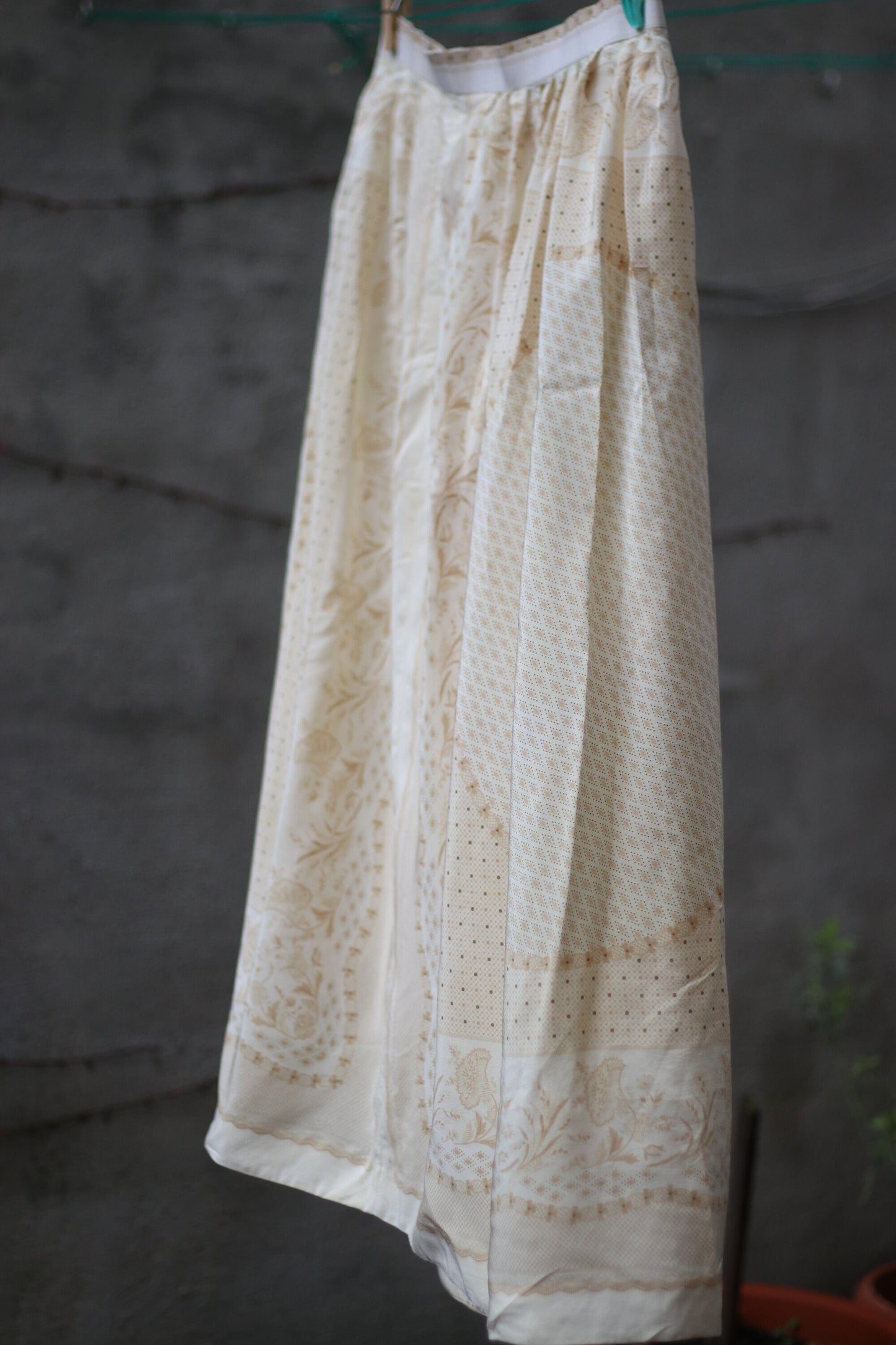 Vintage skirt with floral print | Monochrome handmade summer feminine skirt