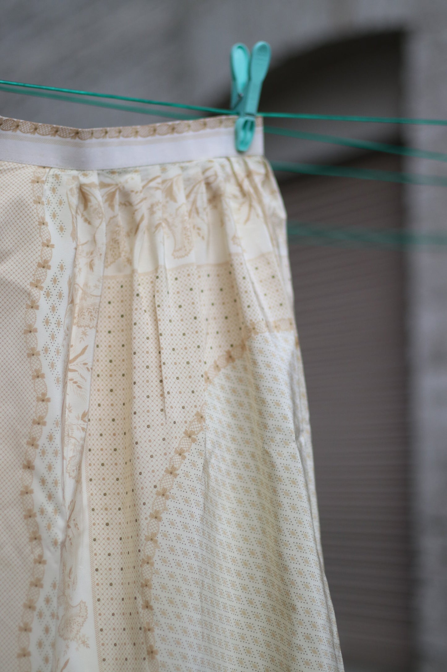 Vintage skirt with floral print | Monochrome handmade summer feminine skirt