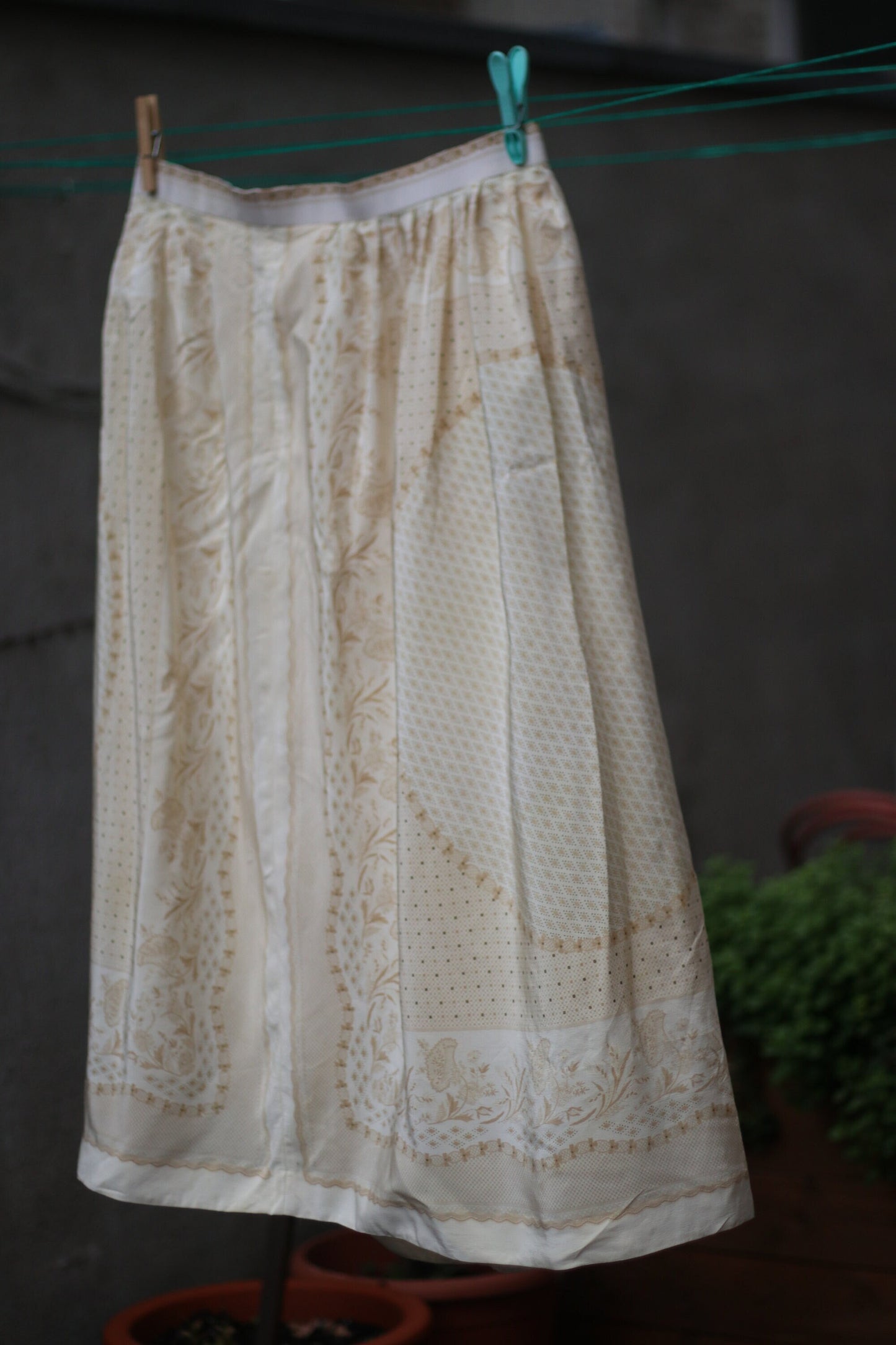 Vintage skirt with floral print | Monochrome handmade summer feminine skirt
