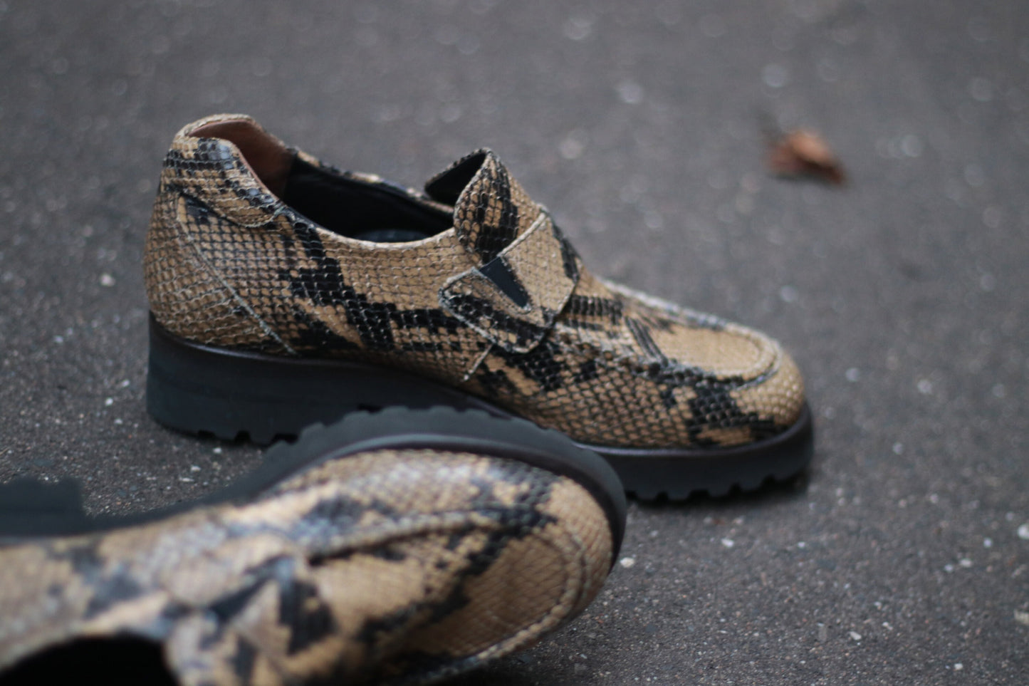 Vintage Paul Green animal print loafers| Brown faux exotic skin Slip ins
