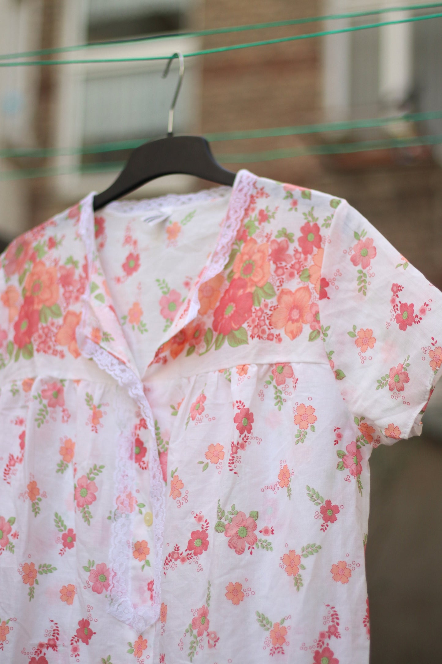 Vintage Summer Dress with Floral Print Bohemian 70s slightly sheer lightweight dress