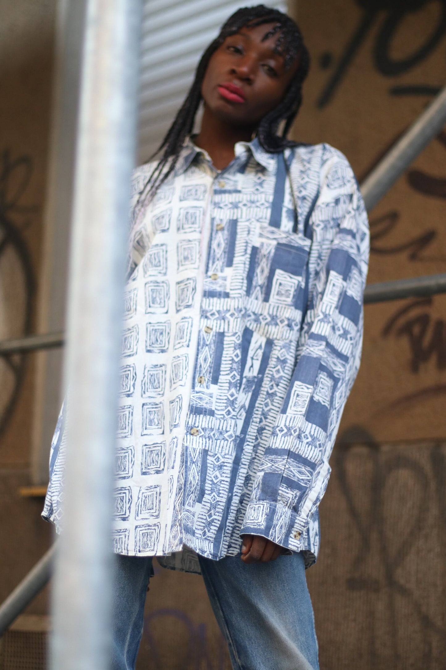 90s Unisex Geometric Print in Blue and White | Vintage Oversized Street wear Design