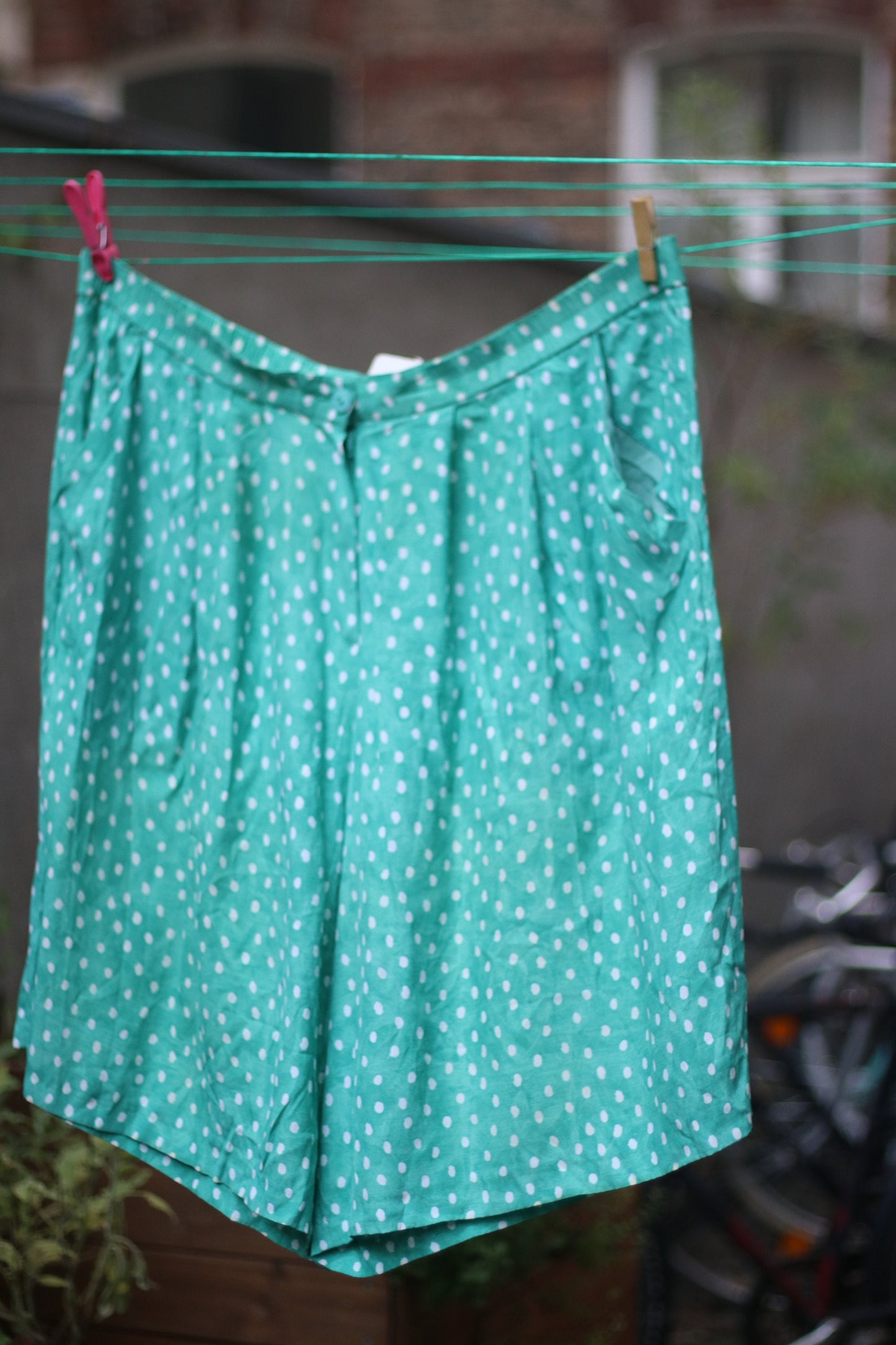 80s Patrizia S by Mondi Skortst |Green Polka Dotted Culottes Plus Size Summer Short