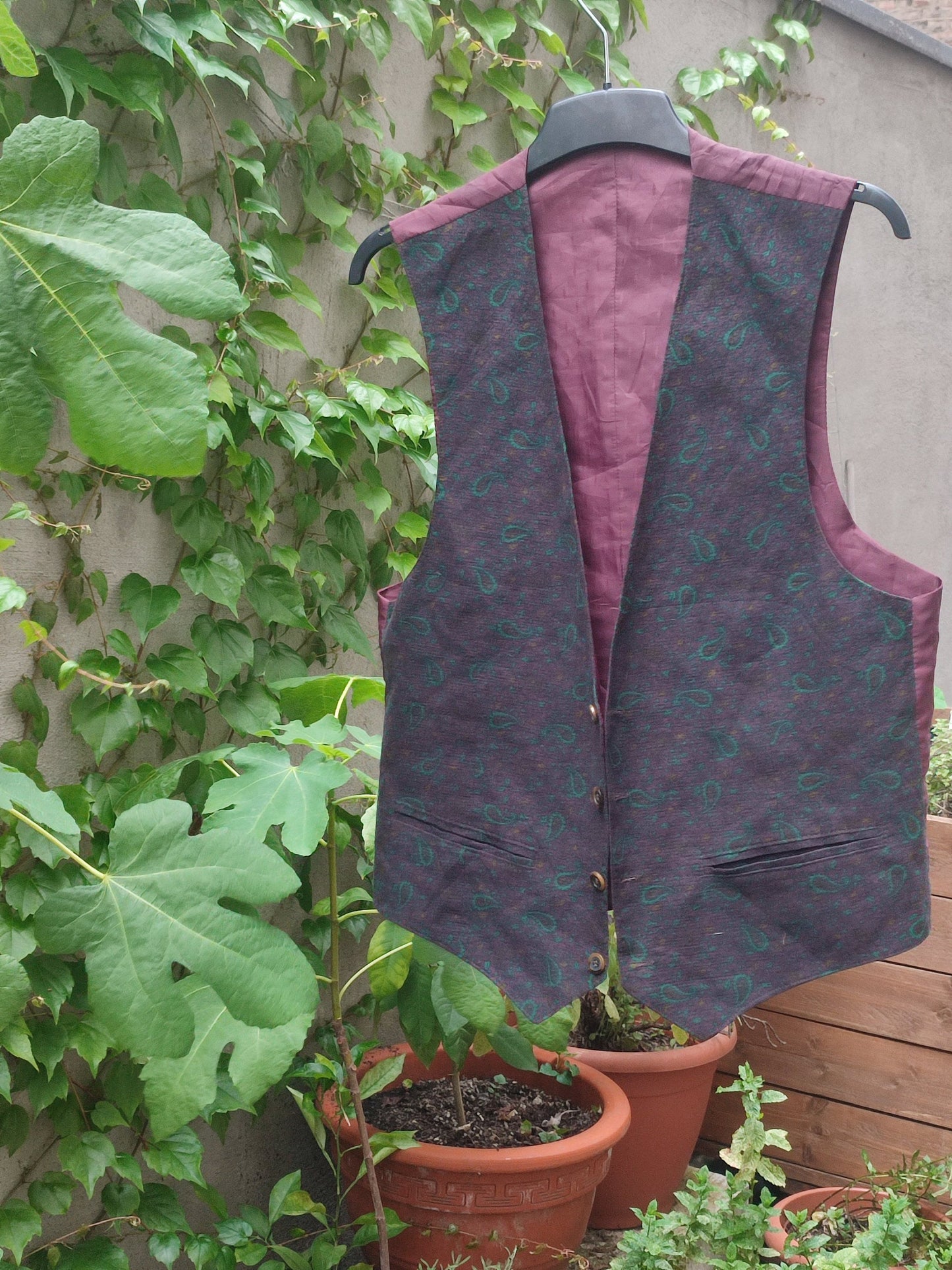90s Purple Vest| Vintage Paisley Print Vest | Bohemian Swirly Print waistcoat design