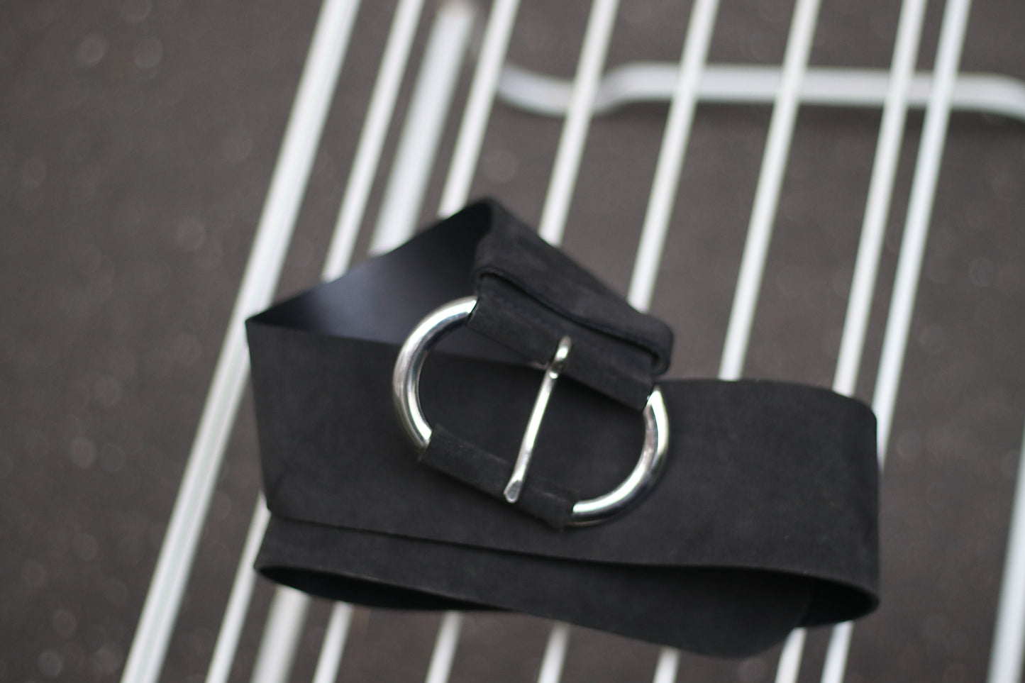 90s United Colors of Benetton Leather Belt| Vintage Black belt with silver buckle| Minimalist accessory waist belt made in Italy