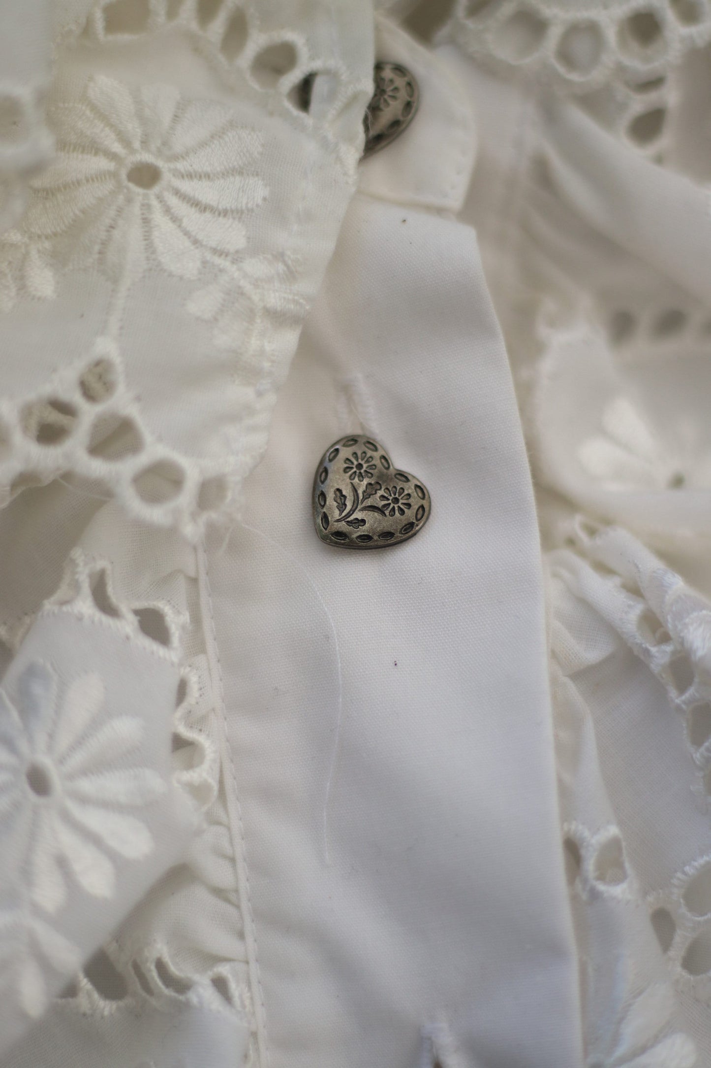 80s cottage core cotton blouse| Vintage feminine white shirt with statement heart collar and oversized collar