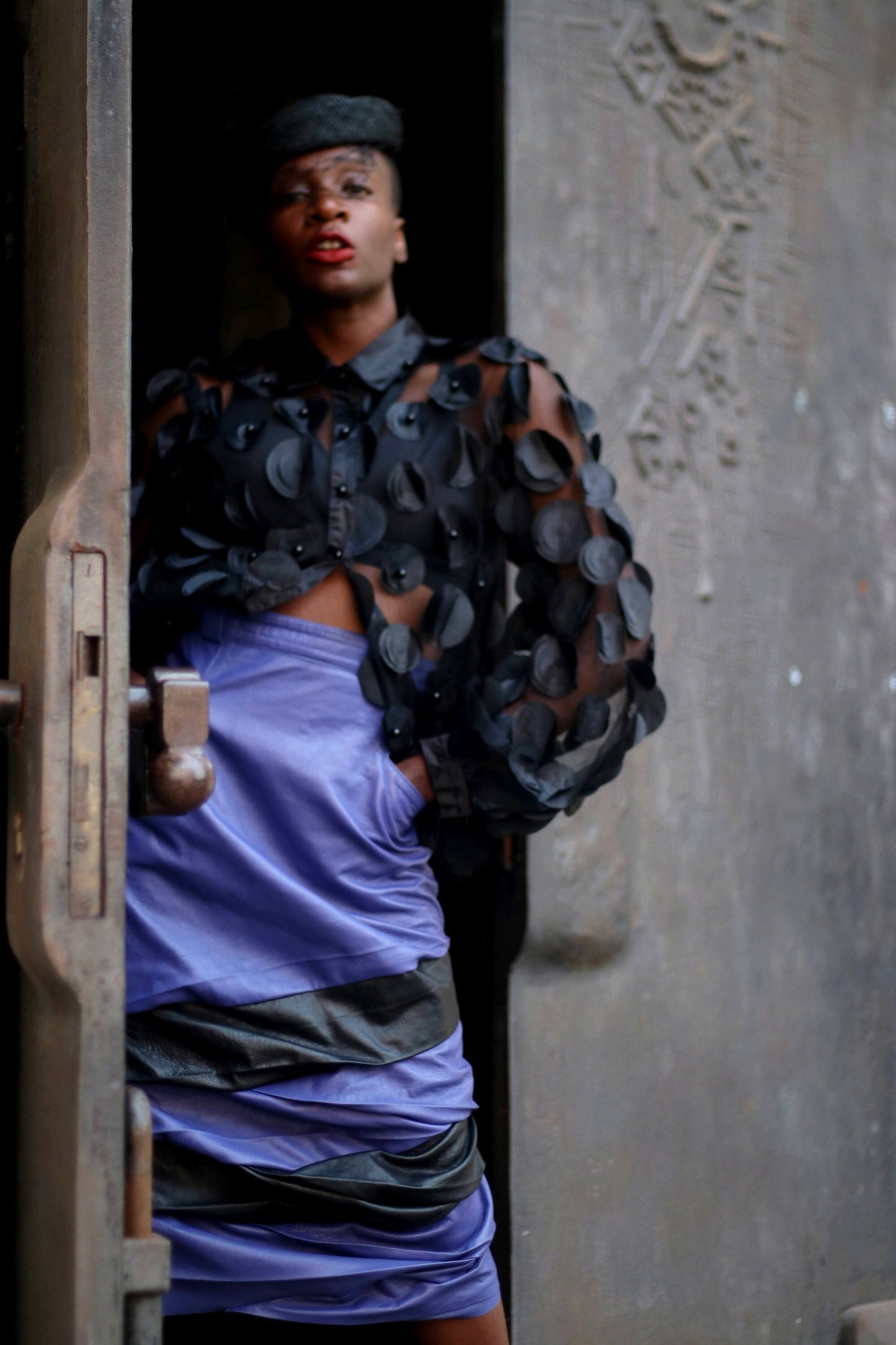 80s Purple Leather Skirt| Vintage avantgarde leather skirt in black and purple|Maximalist statement rouched midi skirt