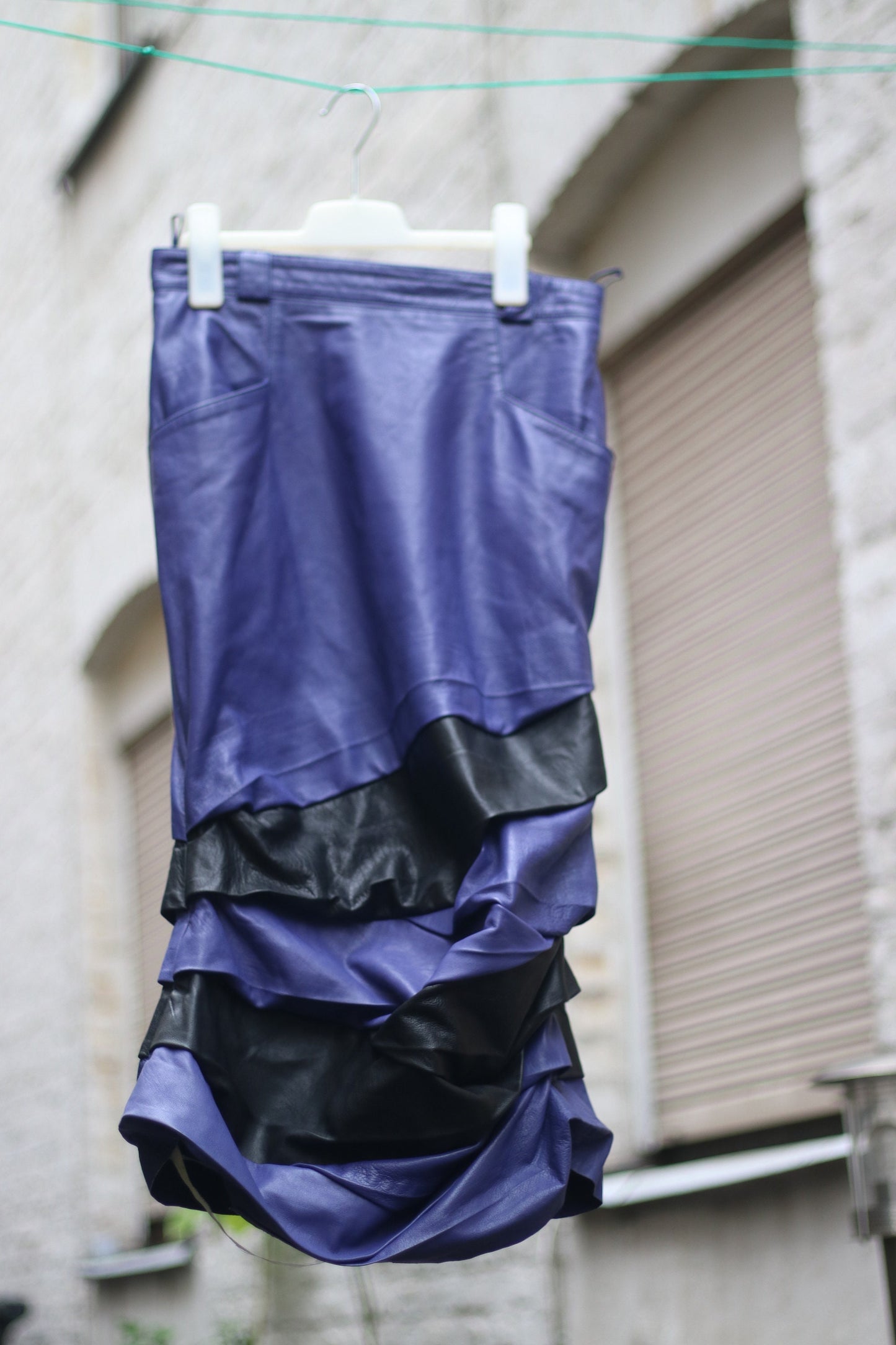 80s Purple Leather Skirt| Vintage avantgarde leather skirt in black and purple|Maximalist statement rouched midi skirt