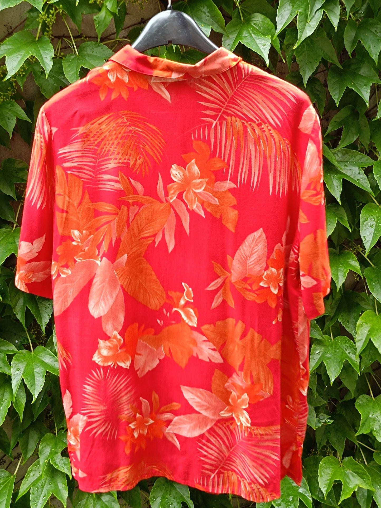 90s Tropical print Shirt| Vintage Unisex Floral Print Summer blouse| Maximalist red Beachwear Holiday wardrobe