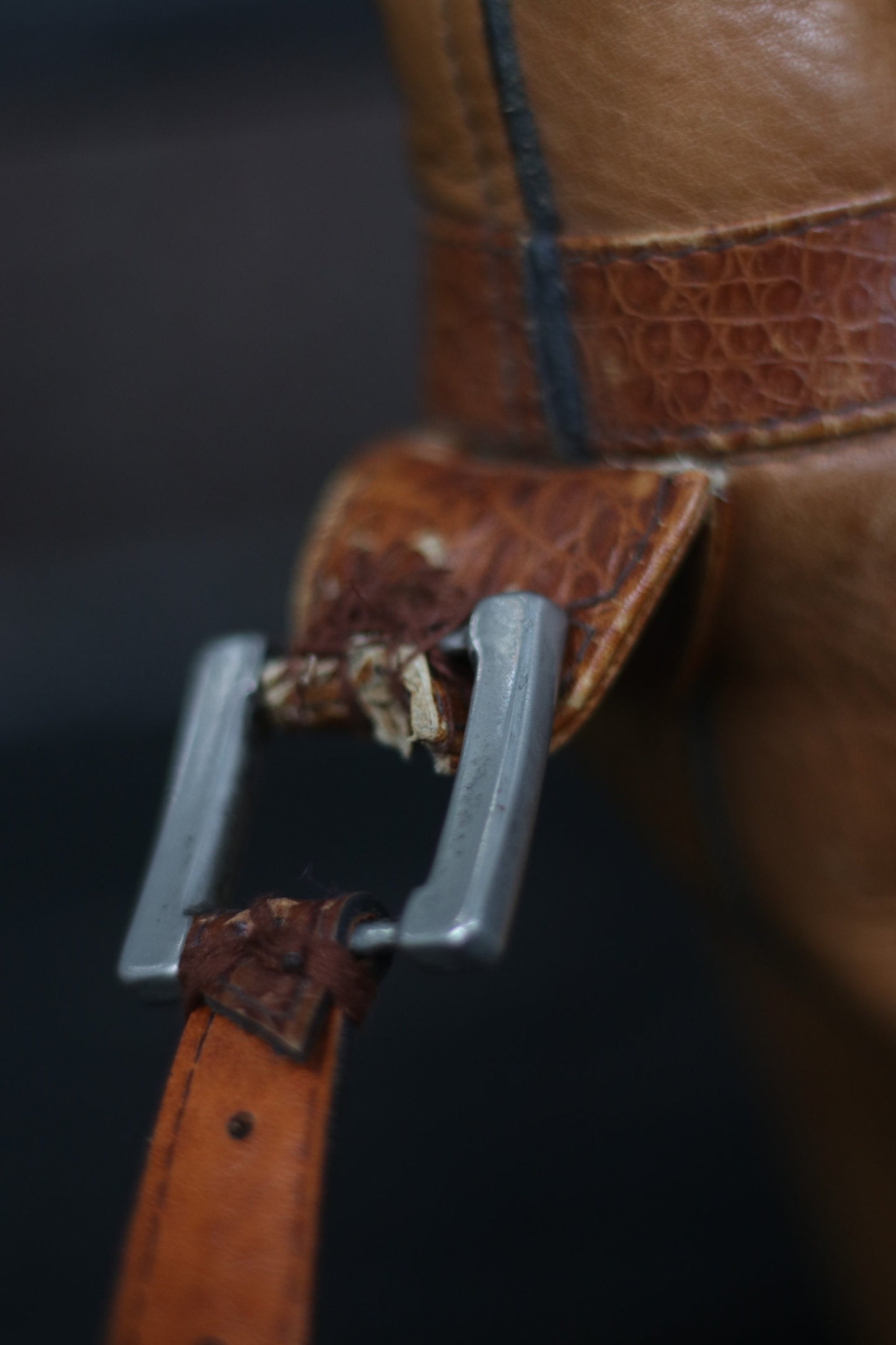 Marianelli Leather Bag in Brown| Vintage 70s leather handbag| classic carry all| Minimalist chic brown shoulder bag