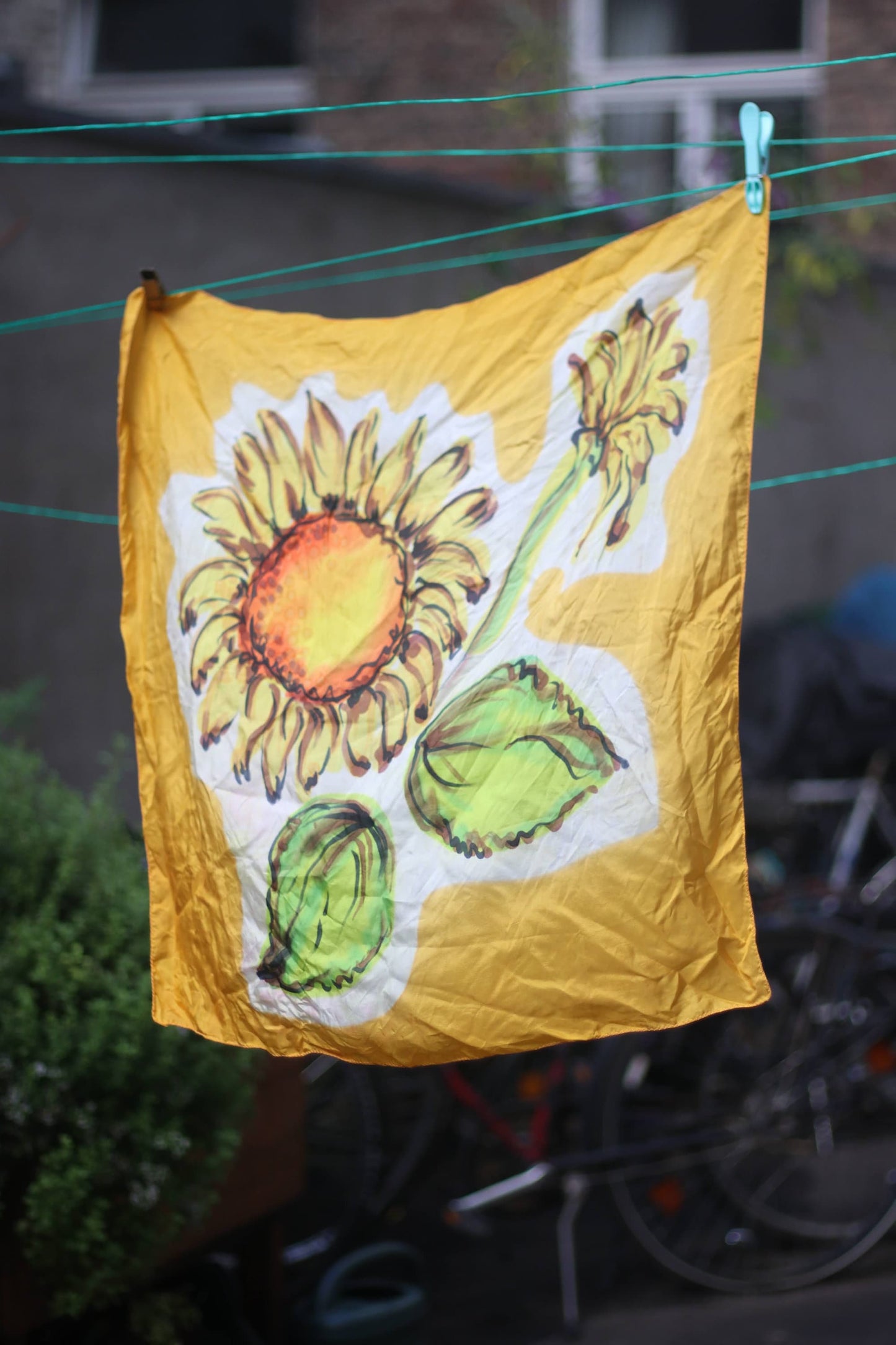 90s yellow floral print scarf| Vintage sunflower print bold maximalist scarf