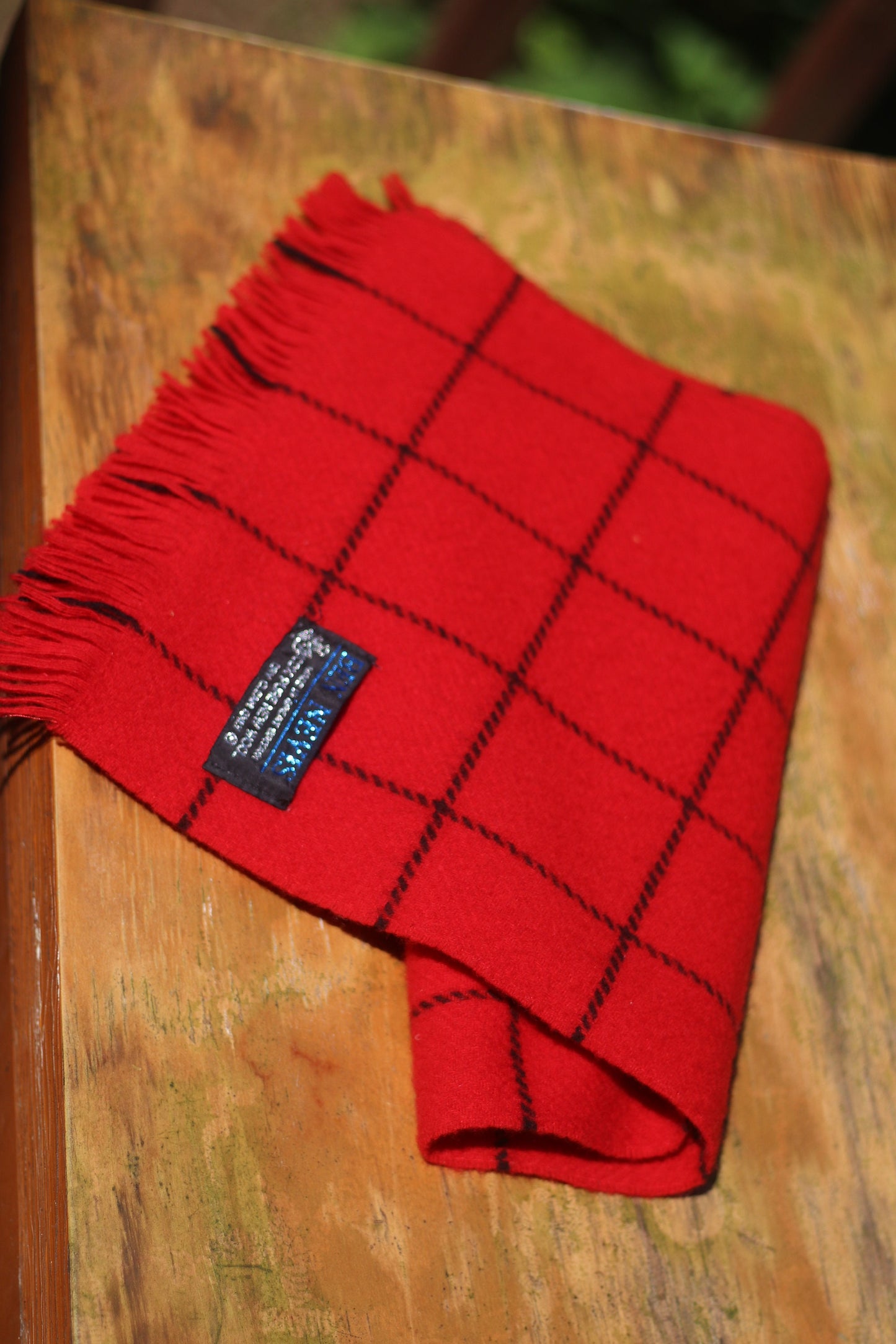 90s Ben Nevis Checkered Scarf| Vintage red woolen winter scarf |