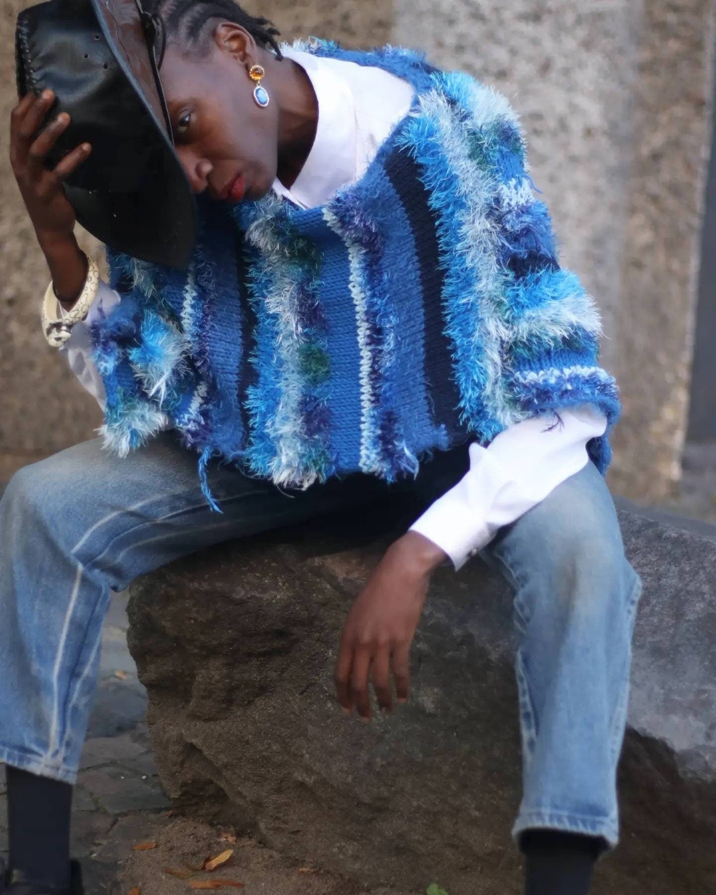 Vintage Textured Blue Poncho | 90s Shaggy Kitsch Poncho