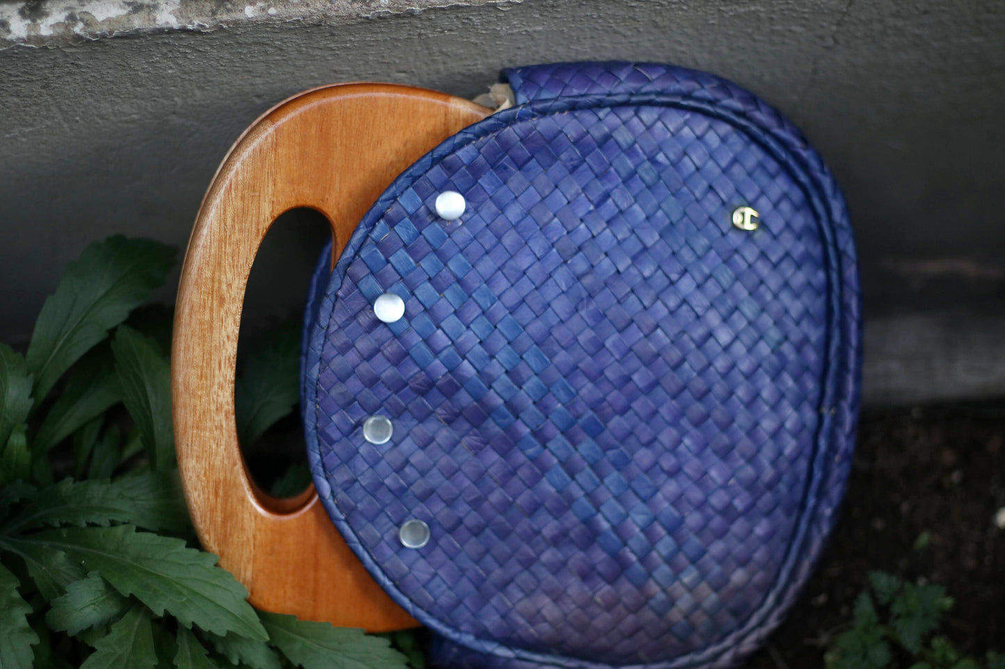Vintage Aigner Bag| 80s mini Woven blue Basket Bag summer top handle bag| Raffia and wooden bag