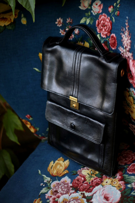 70s Black Top Handle Bag | Vintage retro leather old school design| Minimalist Capsule wardrobe bag