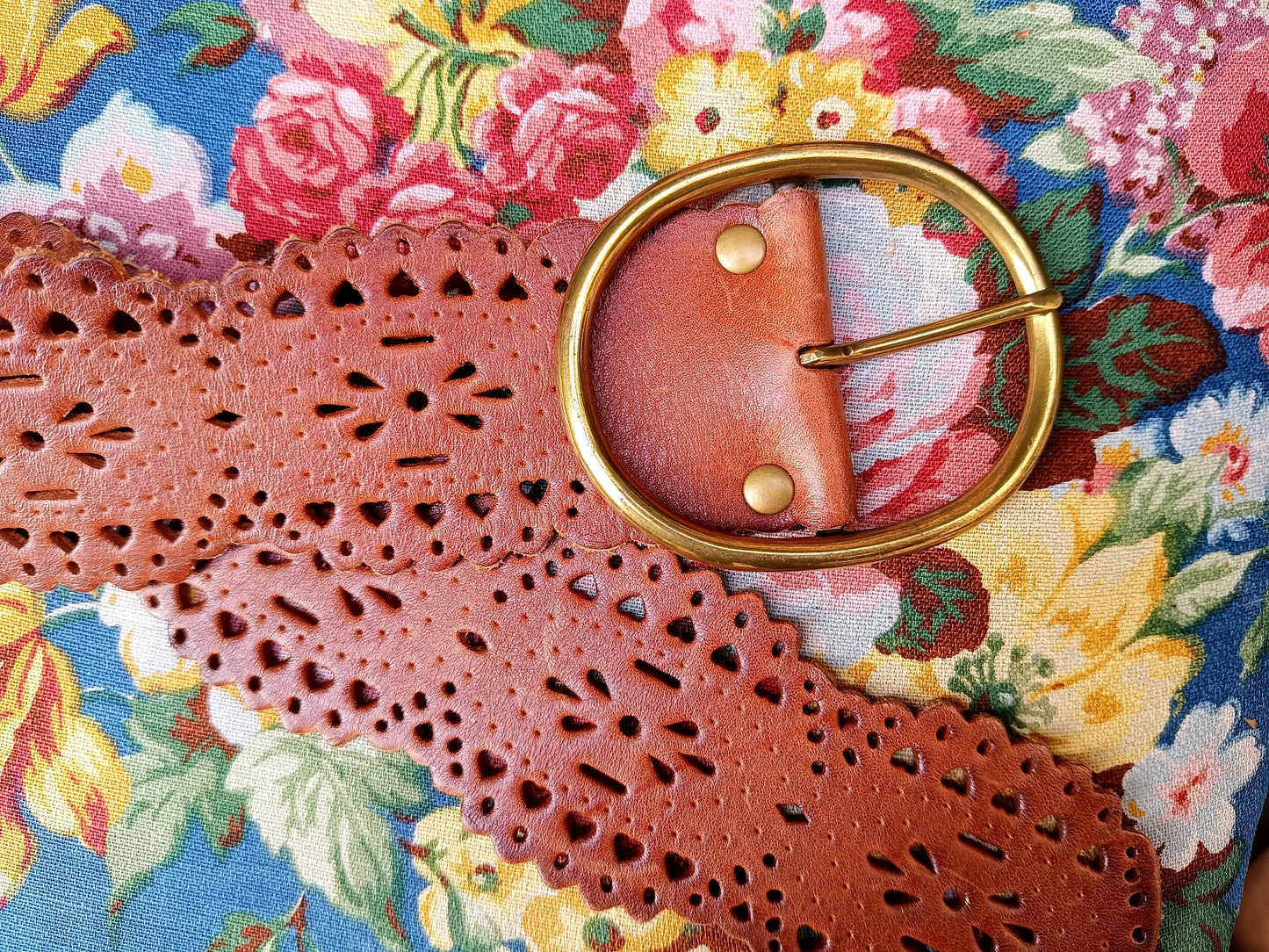 70s Brown Leather Belt | Vintage boho chic belt